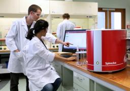 Spinsolve is ideal for teaching undergraduates