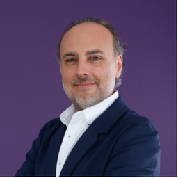 Dr. Felipe Vilella