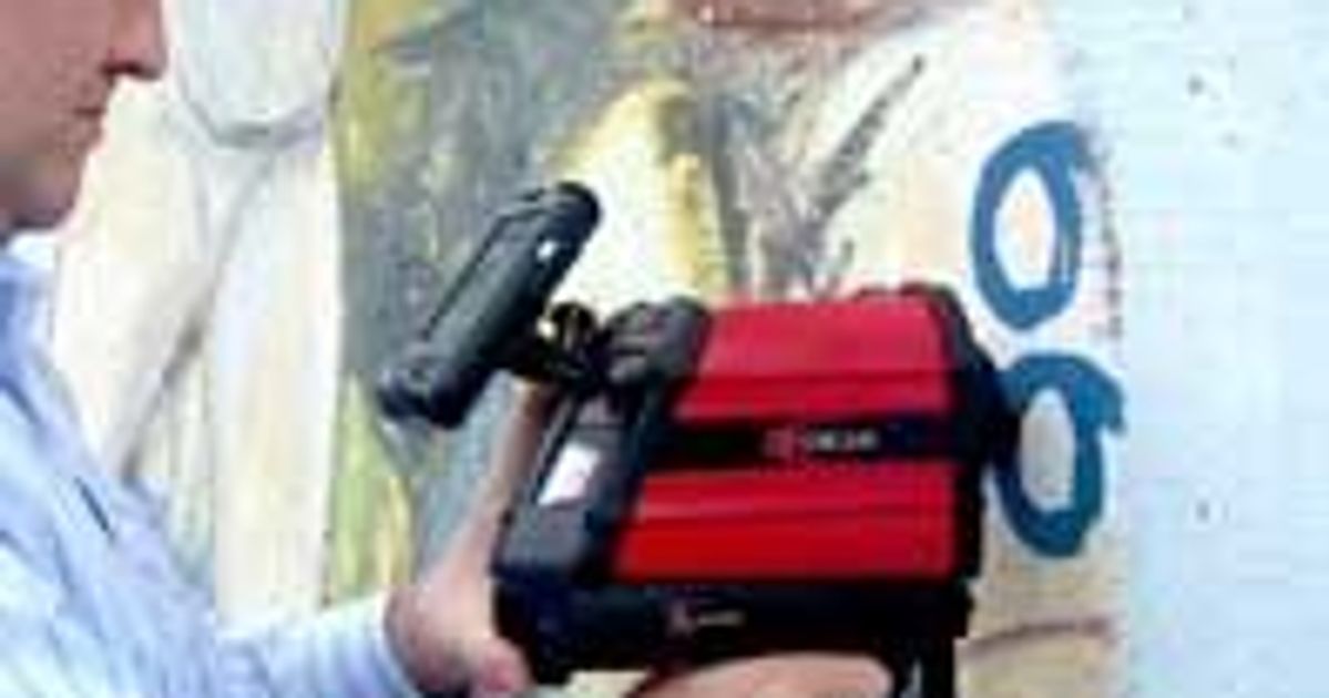 Handheld Exoscan FTIR Spectrometer with New Interchangeable Spherical Internal Reflection and