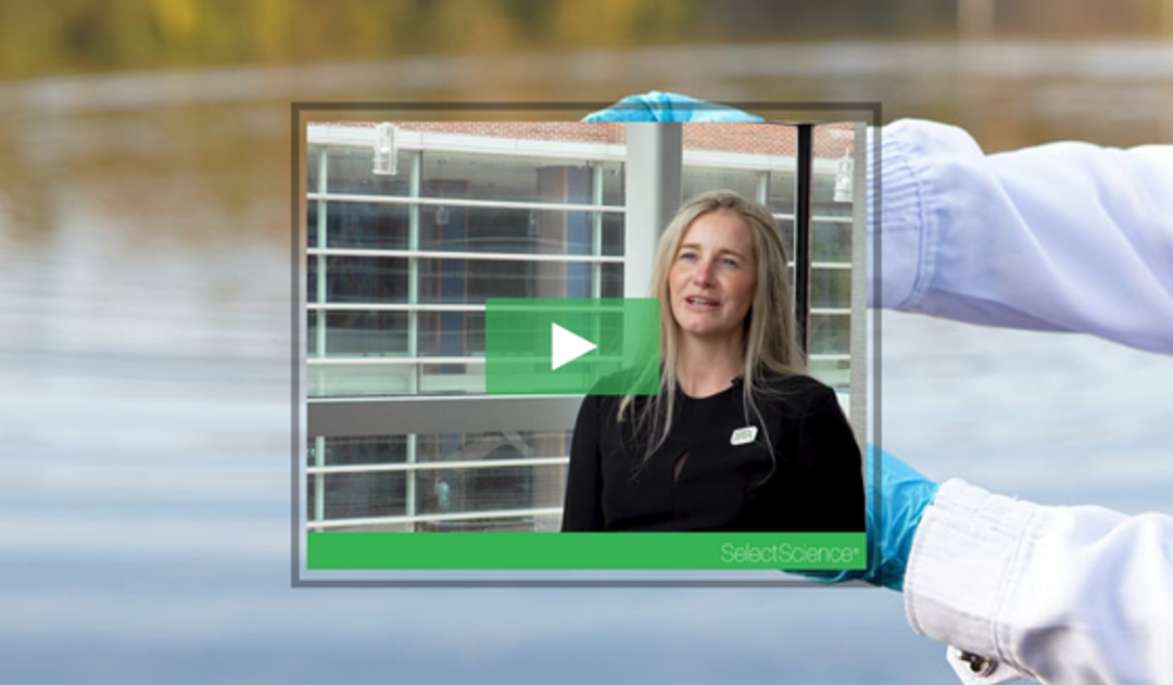 Overcoming the sensitivity vs. robustness trade-off in mass spectrometry