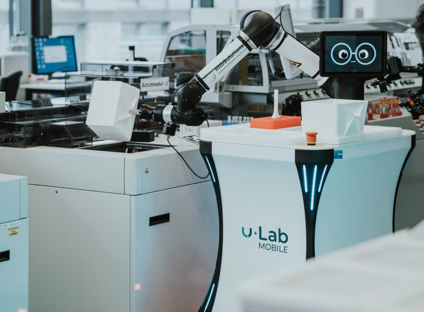 United Robotics robot 