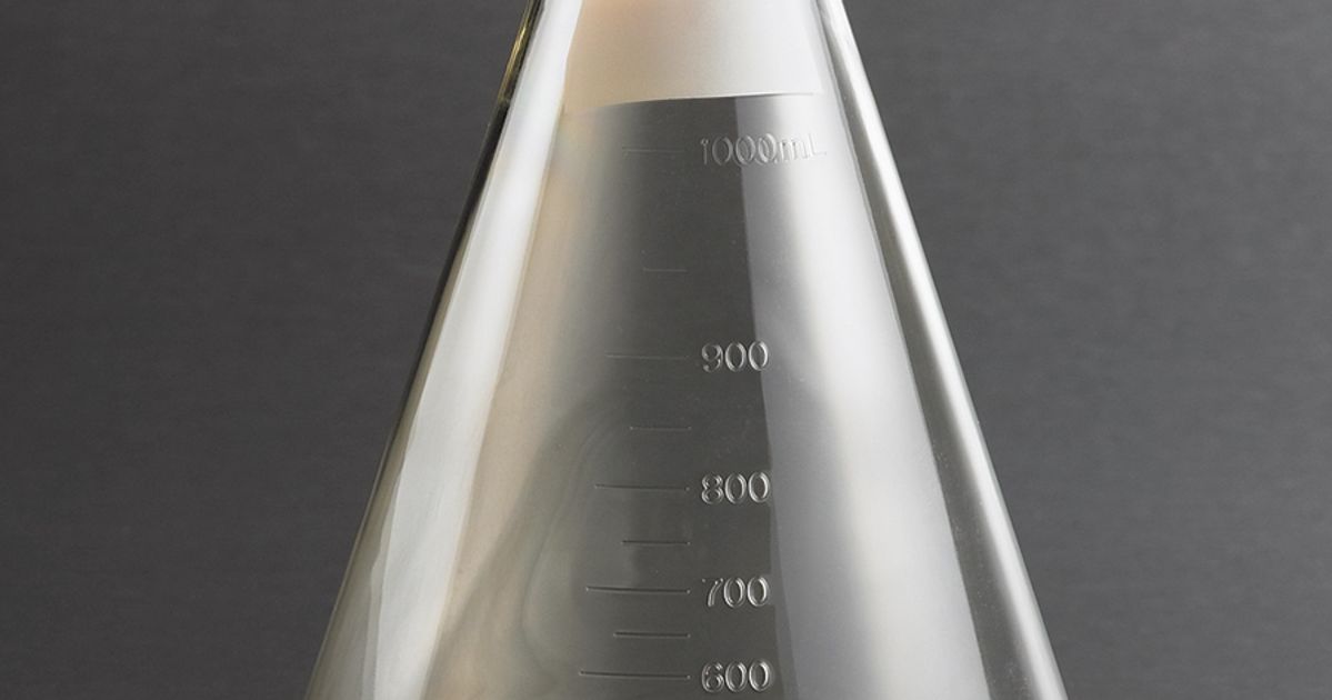 Corning® 1L Polycarbonate Erlenmeyer Flask with Flat Cap