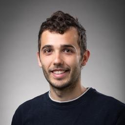 Dr. Max Arana Juve
