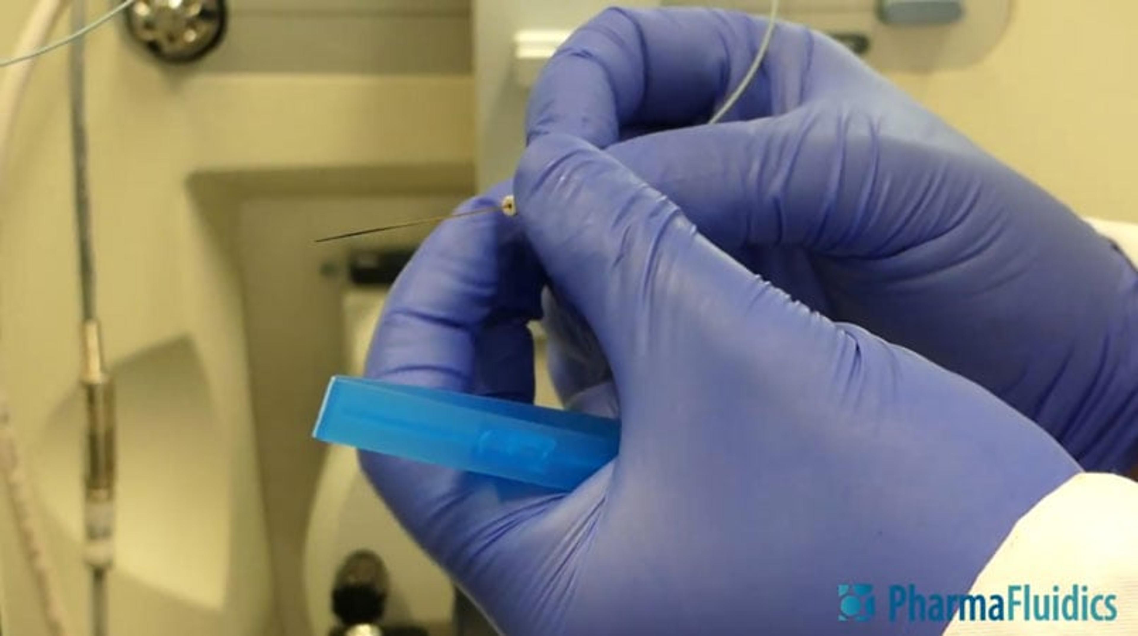 How to Connect the µPAC™ to a NanoFlex Source How to Connect the µPAC™ to a NanoFlex Source