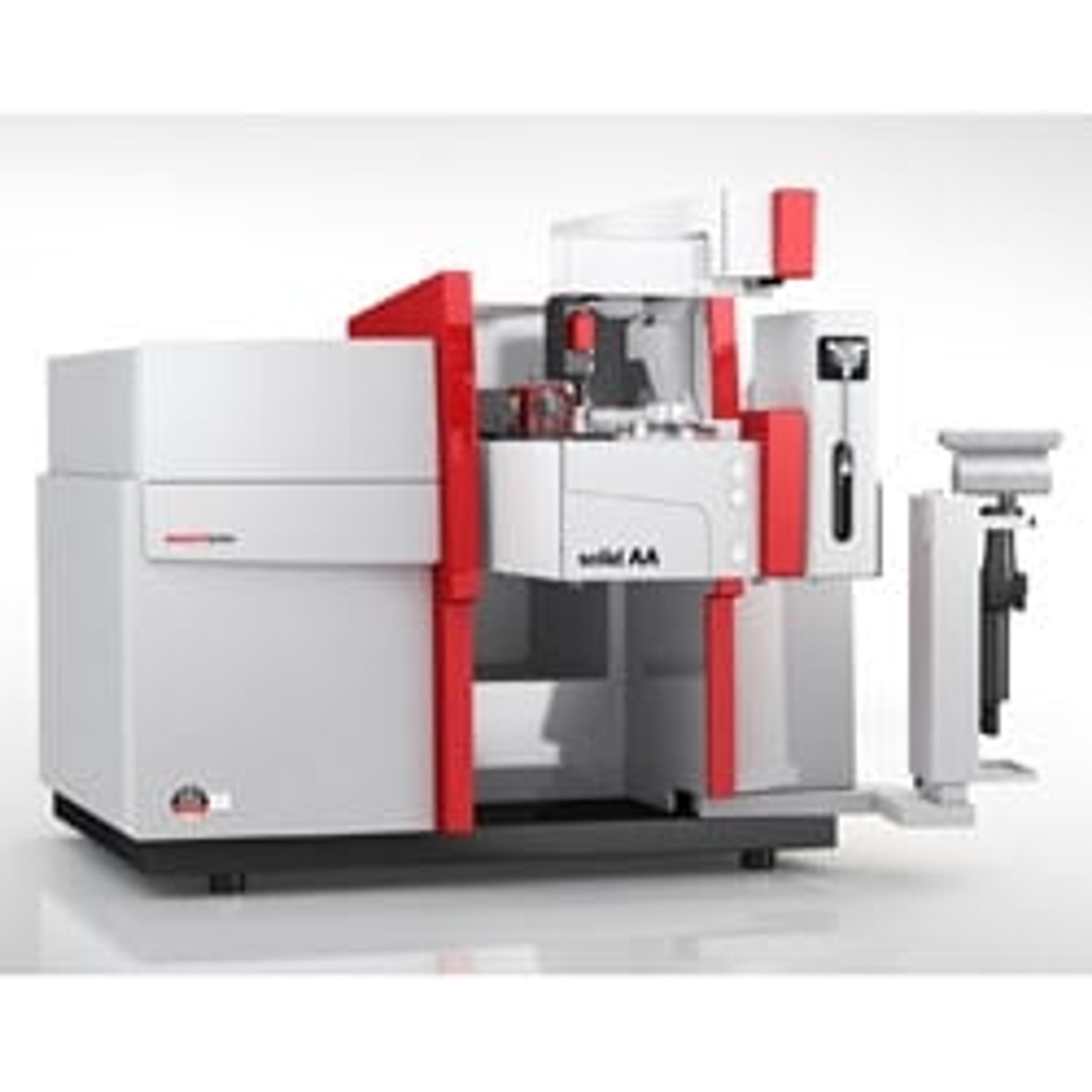 novAA 400