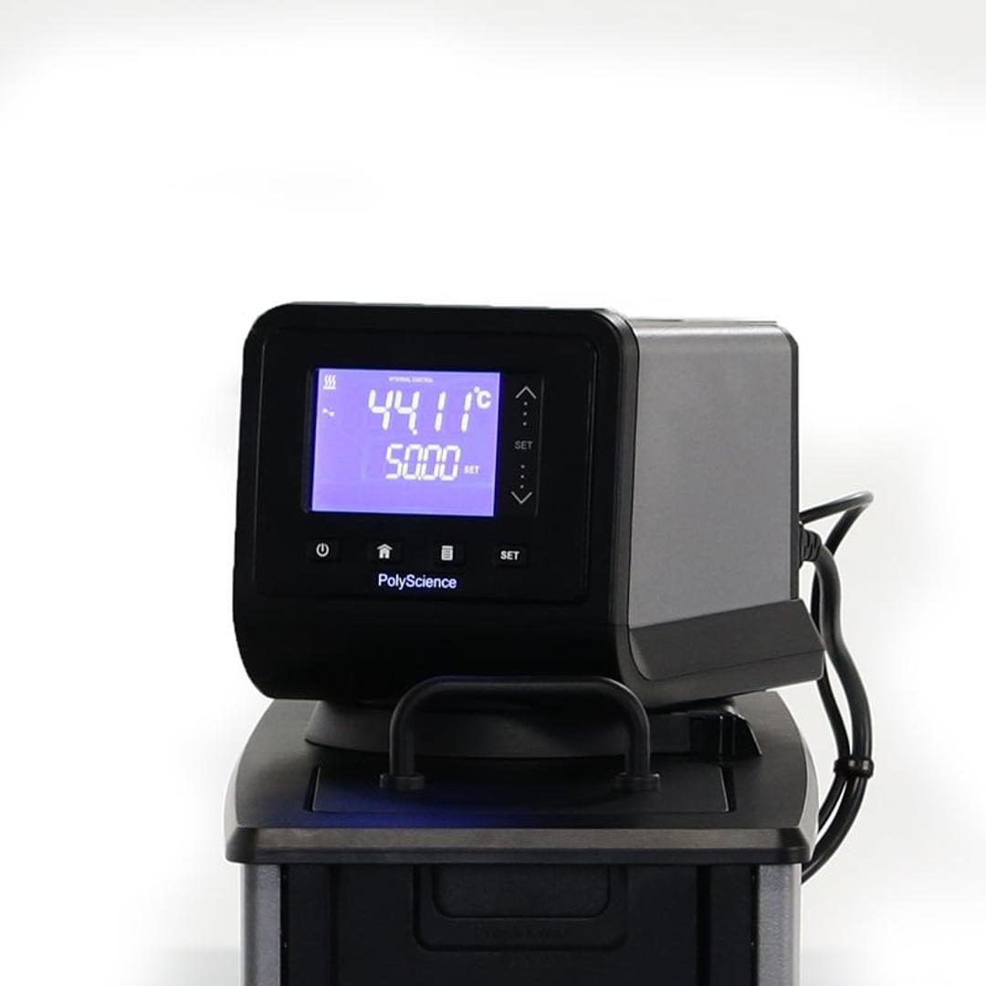 The patented Swivel 180™ Rotating Controller on PolyScience