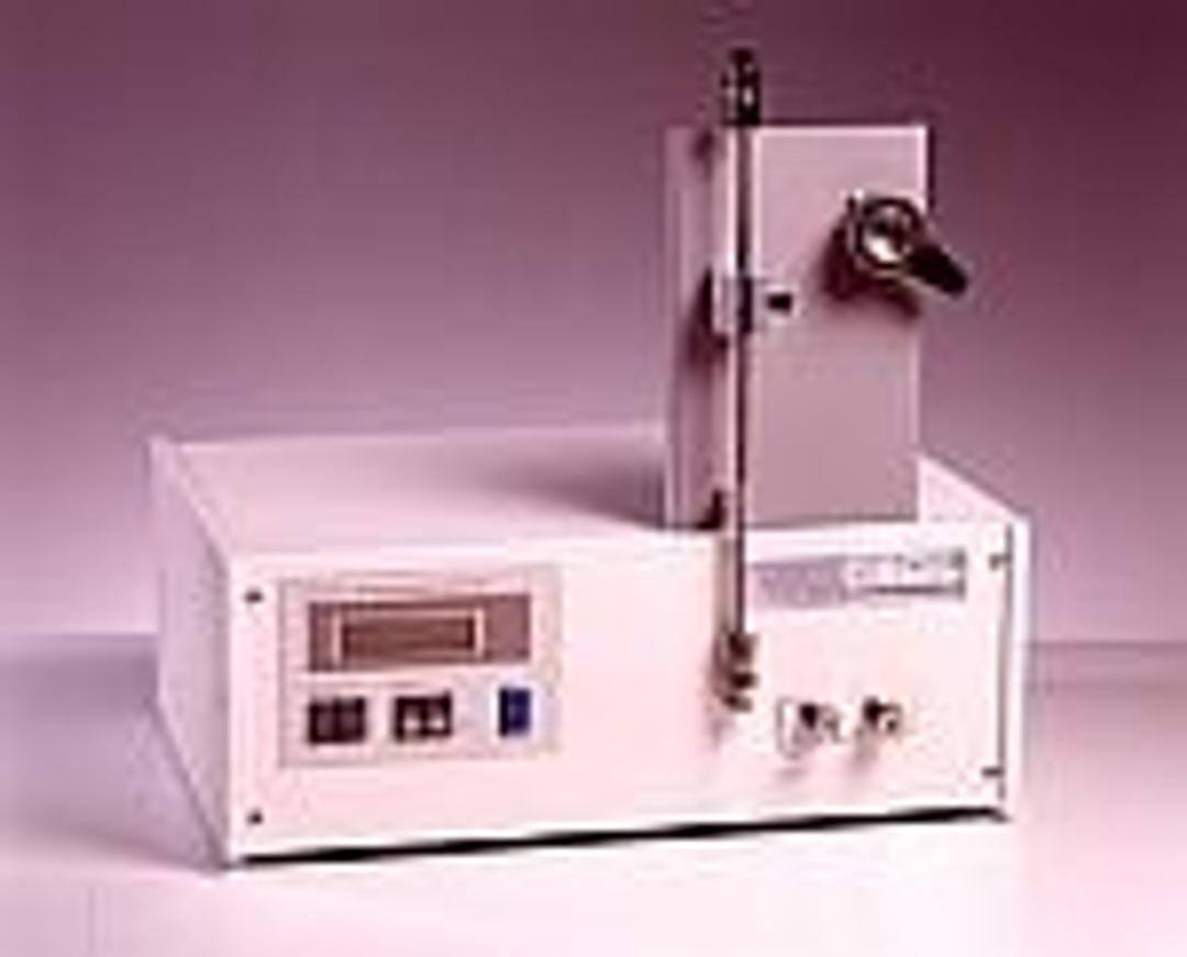 CE 4700 Refractive Index Detector - Cecil Instruments Limited - Separations