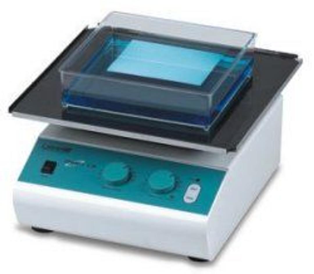 Orbit™ LS Low Speed Shaker - Labnet International - General Lab