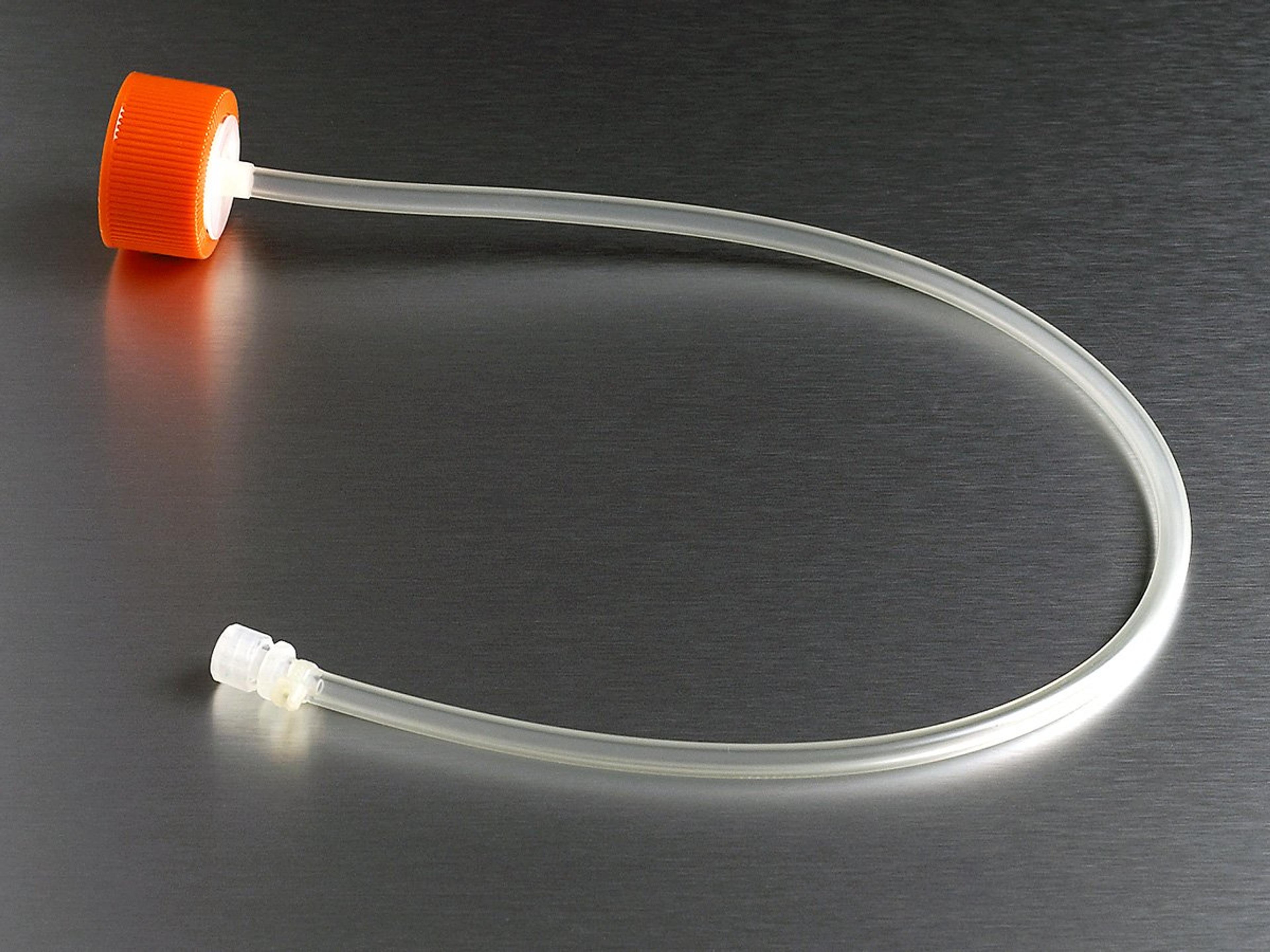 Corning® 33 mm Polyethylene Filling Cap with 1/8 (3.2 mm) ID Tubing and a Female Luer 1/8 (3.2 mm) Hose Barb with a Male Luer Lock Plug - Corning Life Sciences - Life Sciences