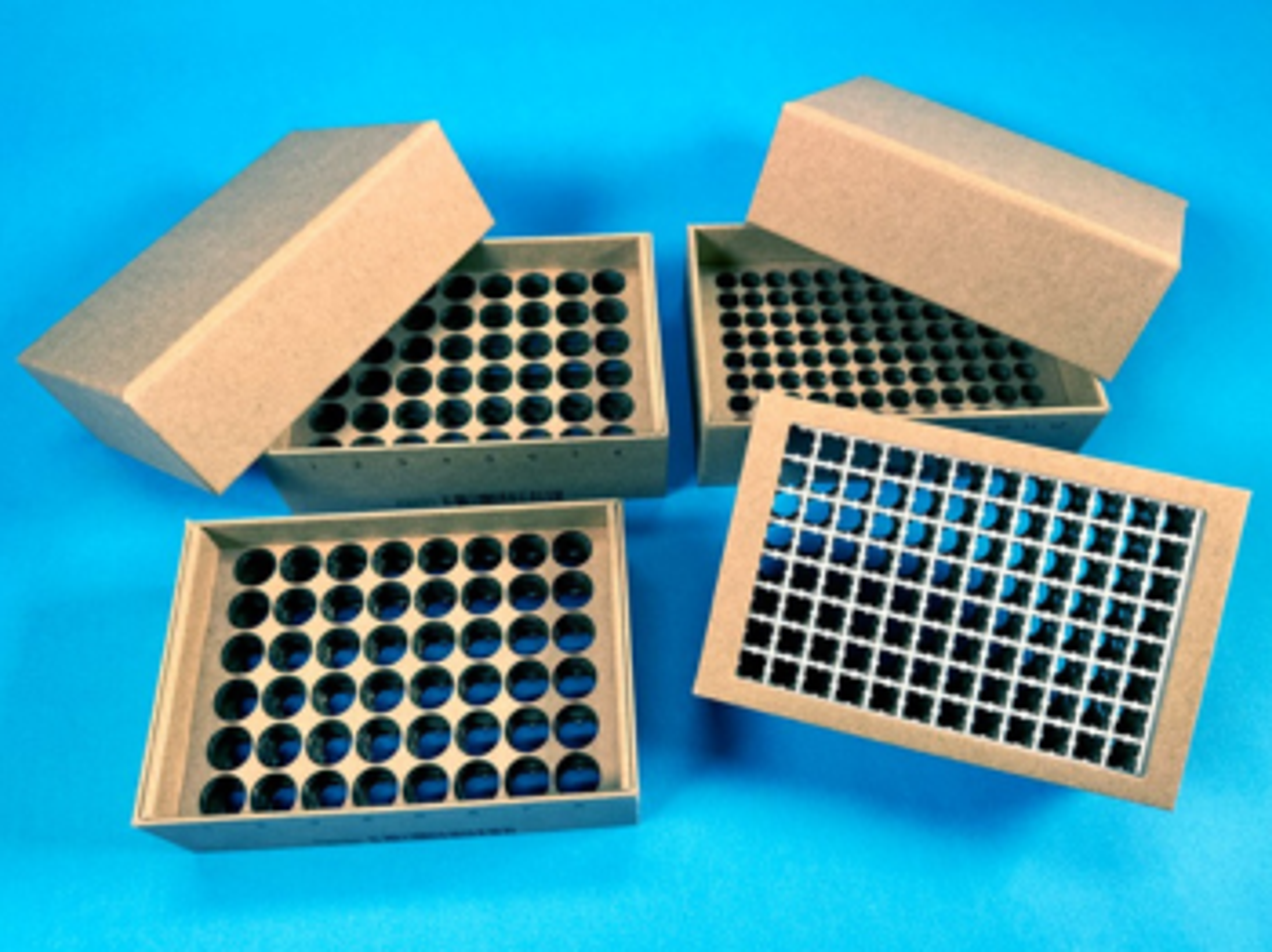 Iamge of PulpFixin AutoRacks™ and Cryoboxes