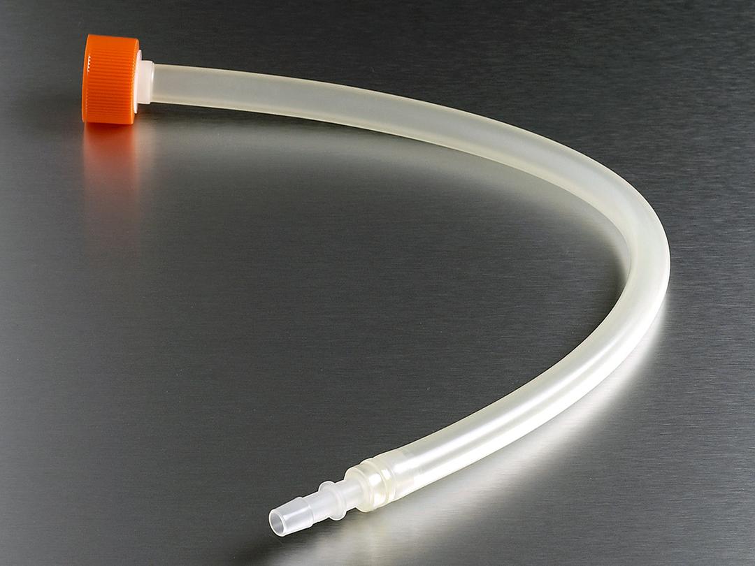 Corning® 33 mm Polyethylene Filling Cap with 3/8 (9.5 mm) ID Tubing and a 5/16 (7.94 mm) ID Barbed Fitting - Corning Life Sciences - Life Sciences