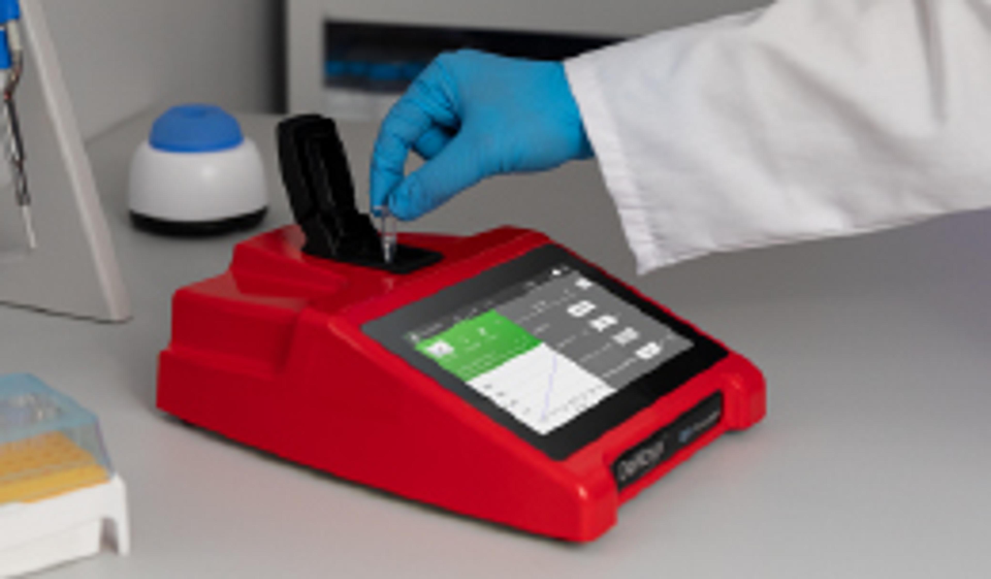 QFX Fluorometer DeNovix