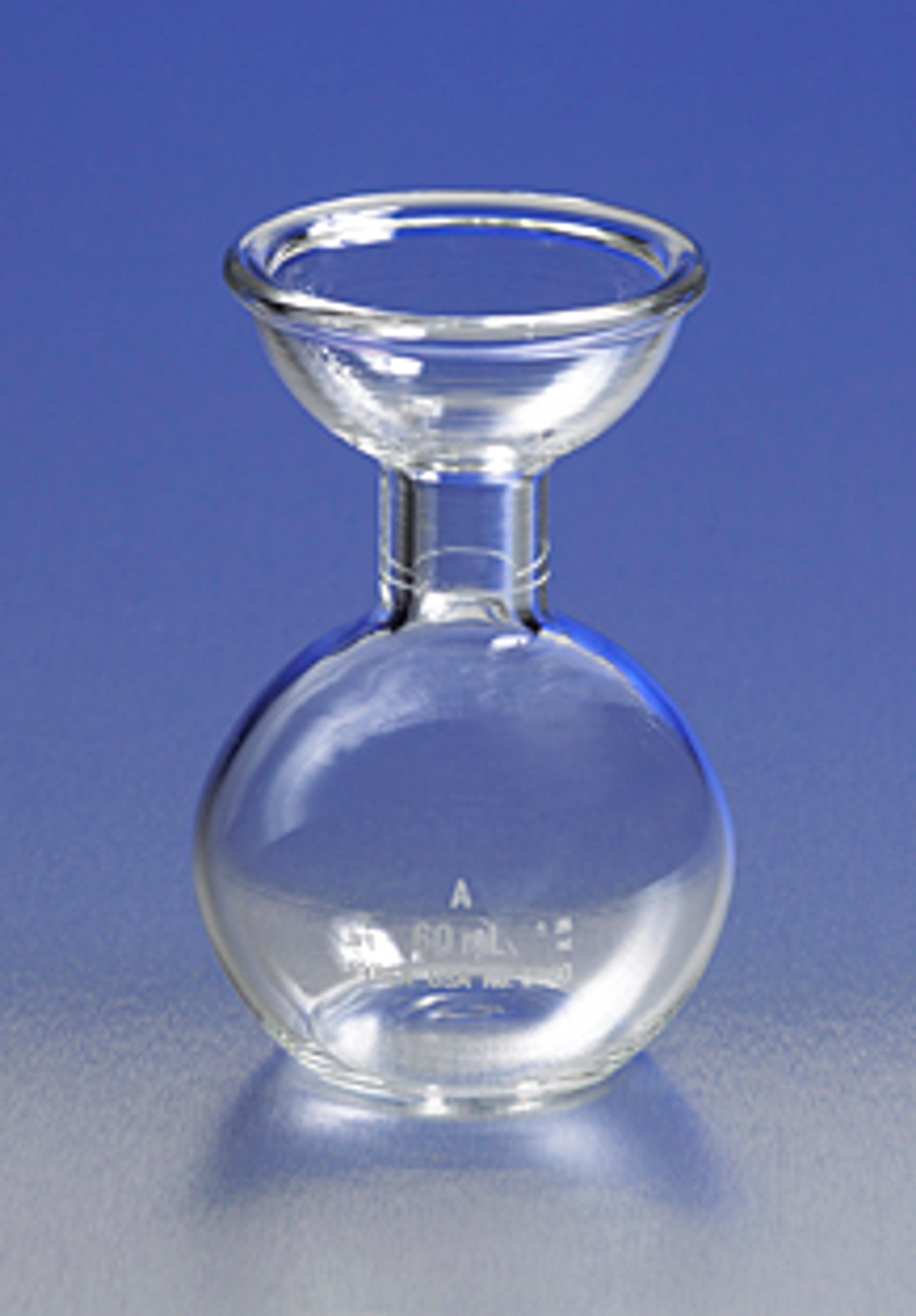 PYREX® 60 mL Viscosimeter Volumetric Flask, Class A, Tooled Rim - Corning Life Sciences - General Lab