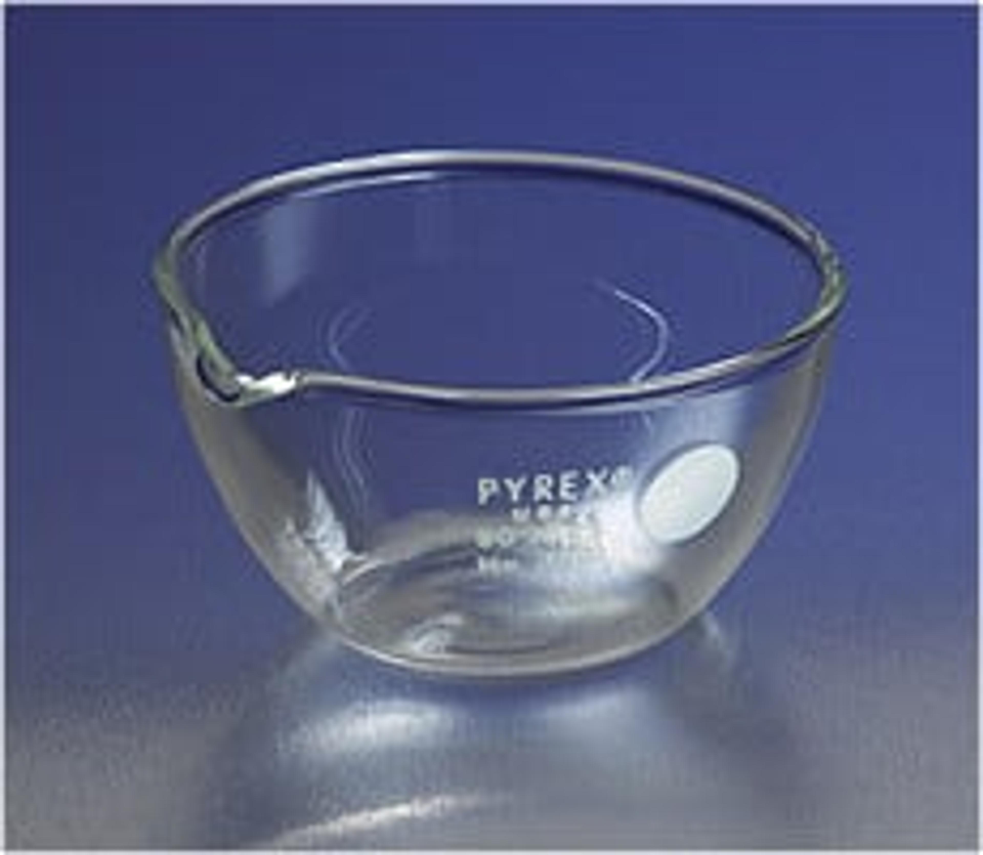 PYREX® 290 mL Flat Bottom Evaporating Dishes - Corning Life Sciences - General Lab