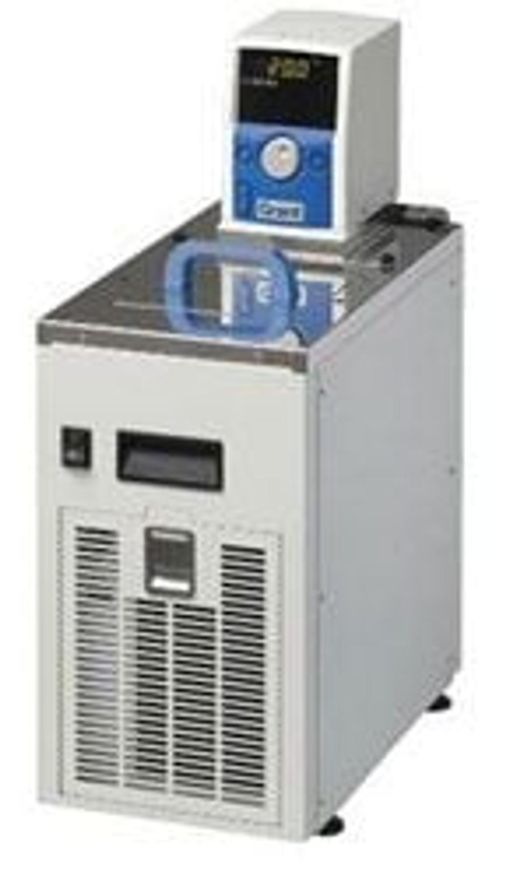 Refrigerated thermostatic baths and circulators - Grant Instruments Ltd - General Lab