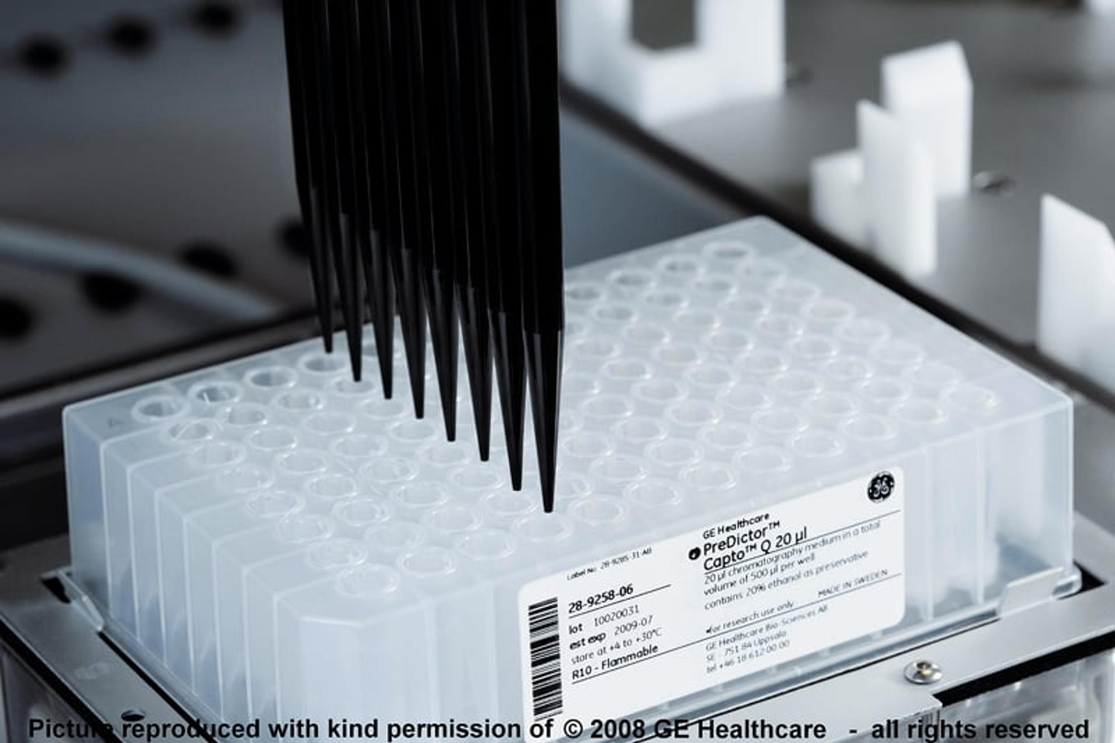 Freedom EVO® for chromatography in plates - Tecan - Lab Automation