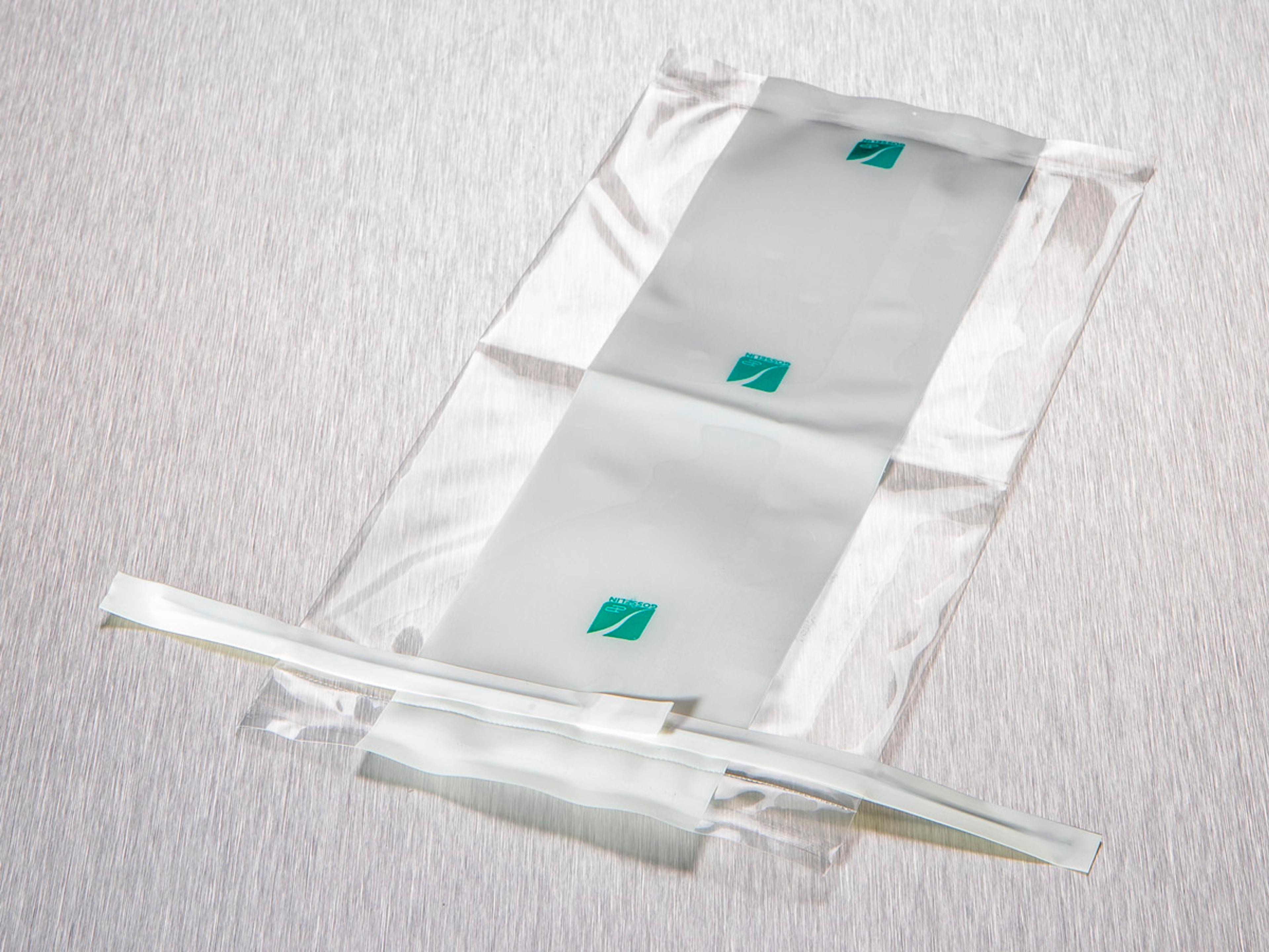 Corning® Gosselin™ Metal Closure Bag, 450 mL, with Writing Area, PE, 500/Box, 1000/Case - Corning Life Sciences