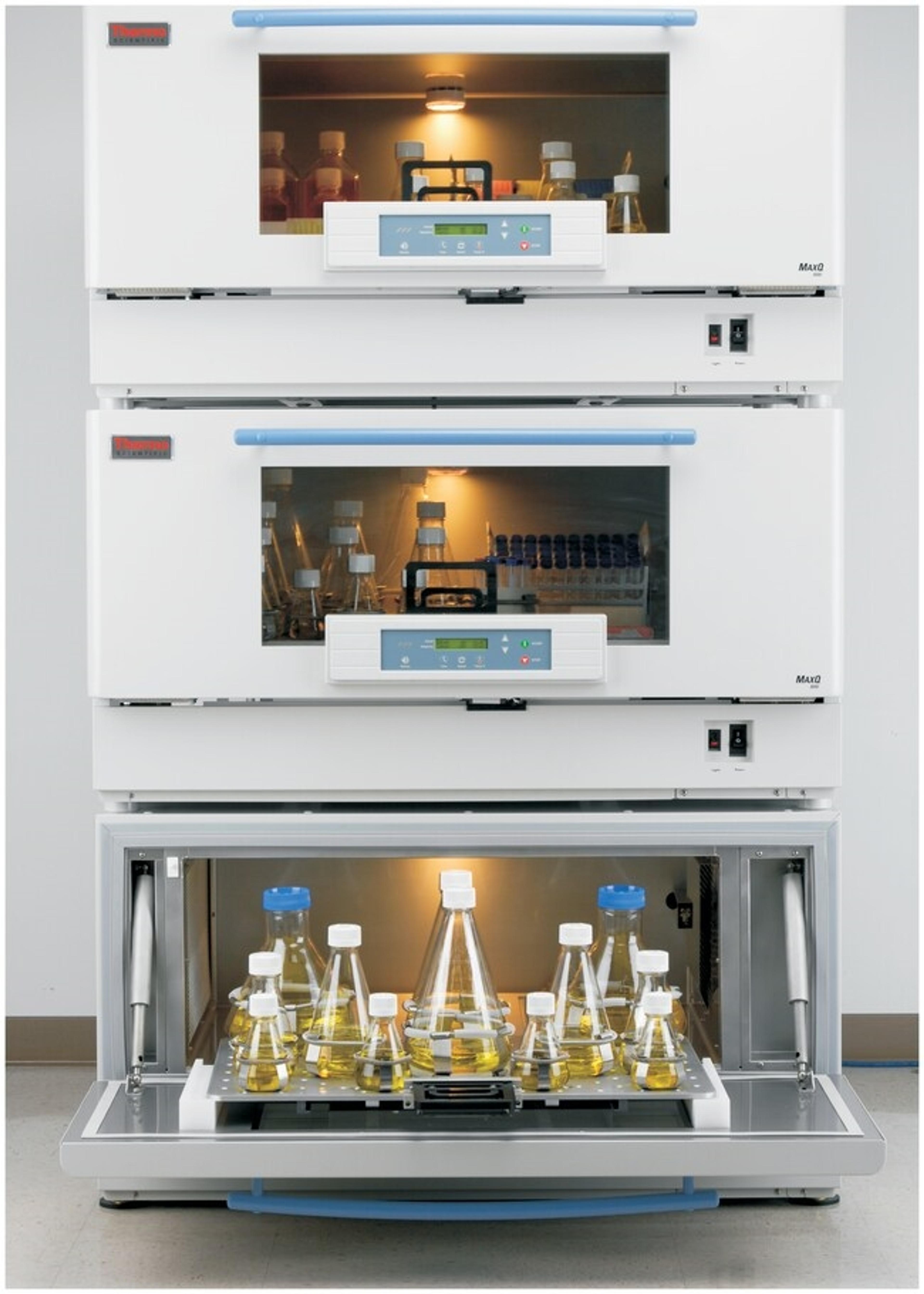 Thermo Scientific™ MaxQ™ 8000 Incubated/Refrigerated Stackable Shakers - Thermo Fisher Scientific - General Lab