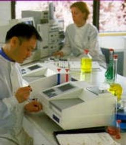 Cecil Aurius Series CE 2011 Visible Spectrophotometer - Cecil Instruments Limited - Spectroscopy