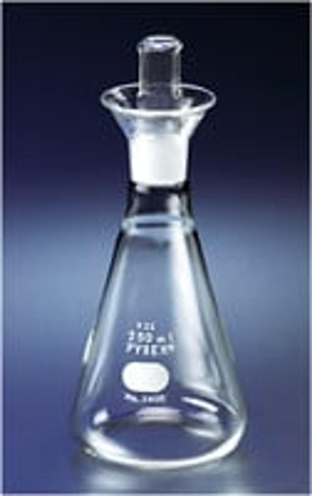 PYREX® 250 mL Iodine Determination Flasks with Glass No. 22 Standard Taper Stopper - Corning Life Sciences - General Lab