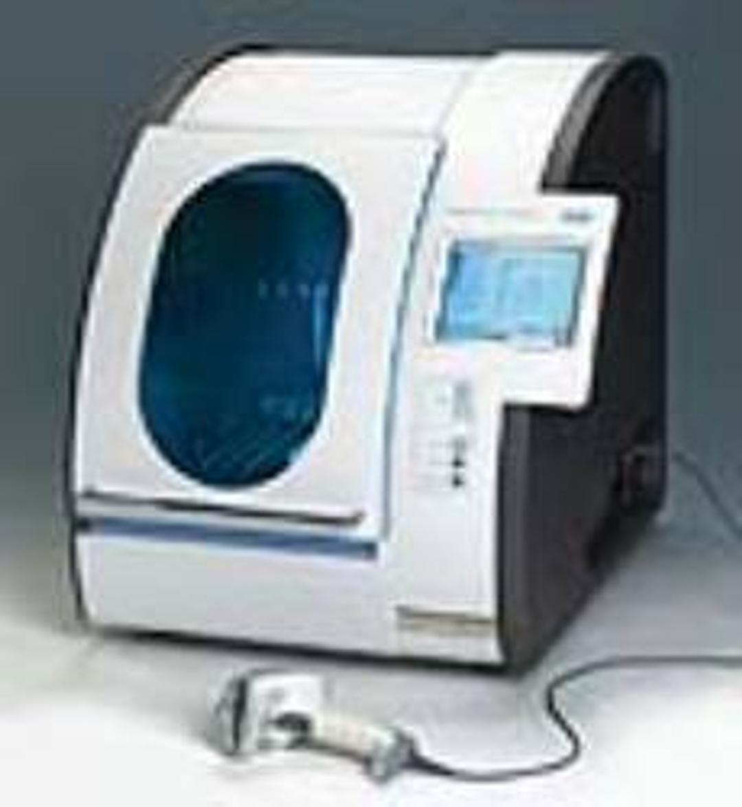 MagNA Pure Compact Instrument - null - Life Sciences