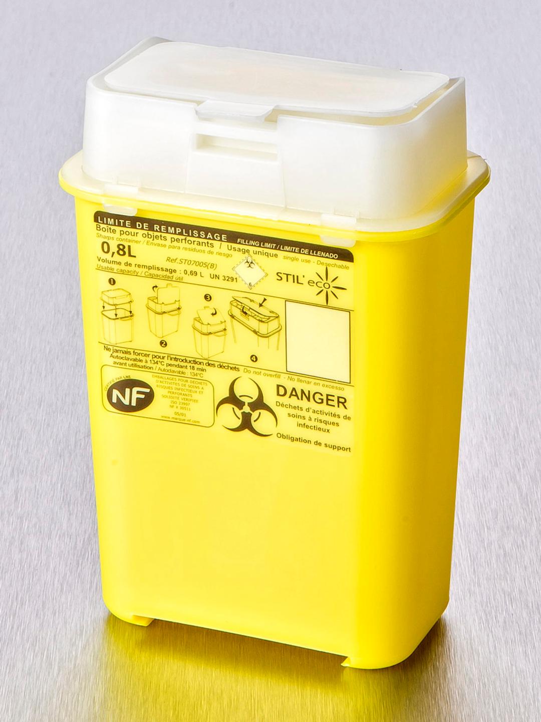 Corning® Gosselin™ Waste and Sharp Container, 800 mL, Yellow PP, White Hinged Cap, 65/Case - Corning Life Sciences