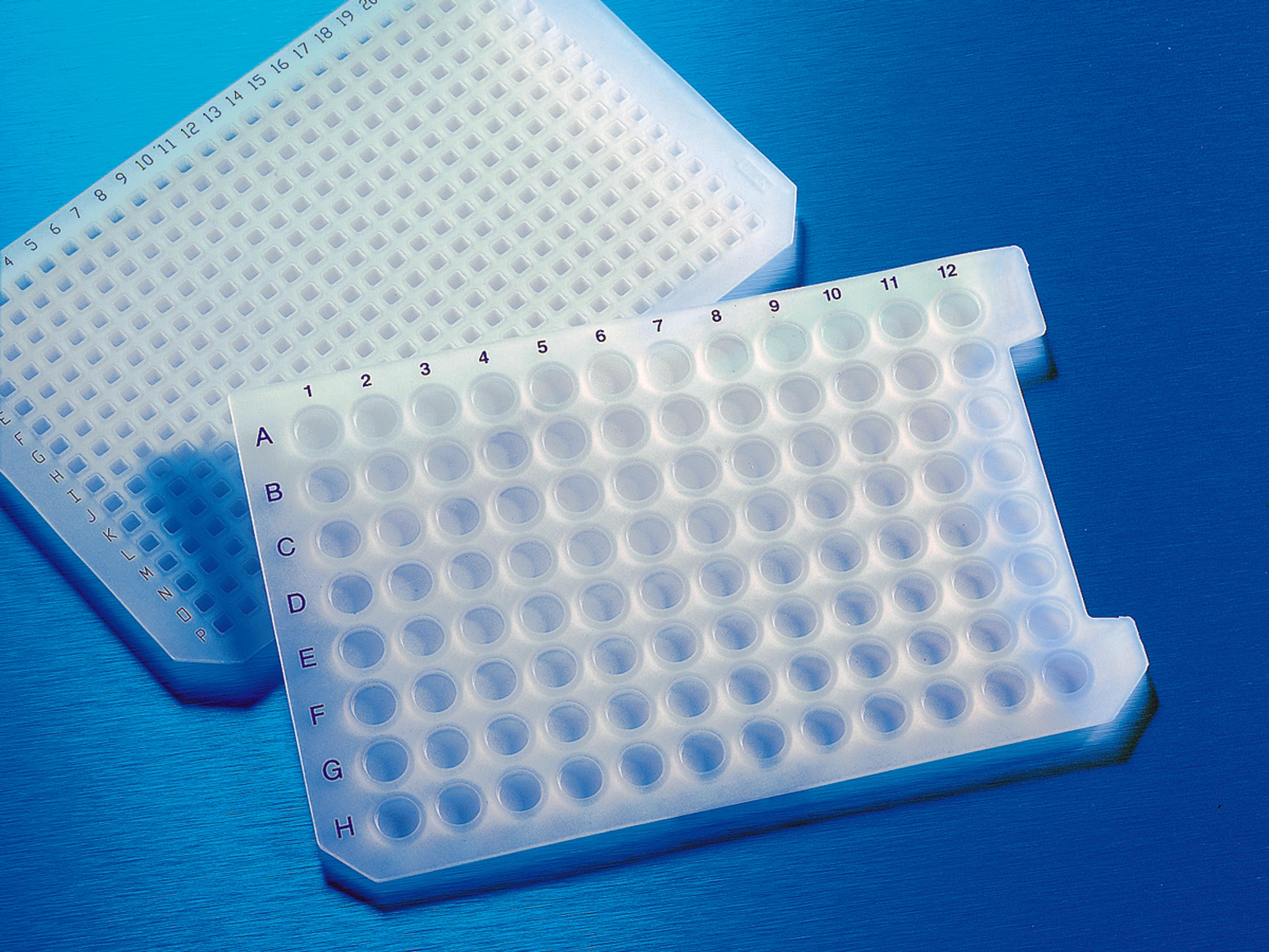 Corning® Chemical Resistant Sealing Mat for 384-well Deep Well Polypropylene Storage Block, Nonsterile - Corning Life Sciences - Lab Automation