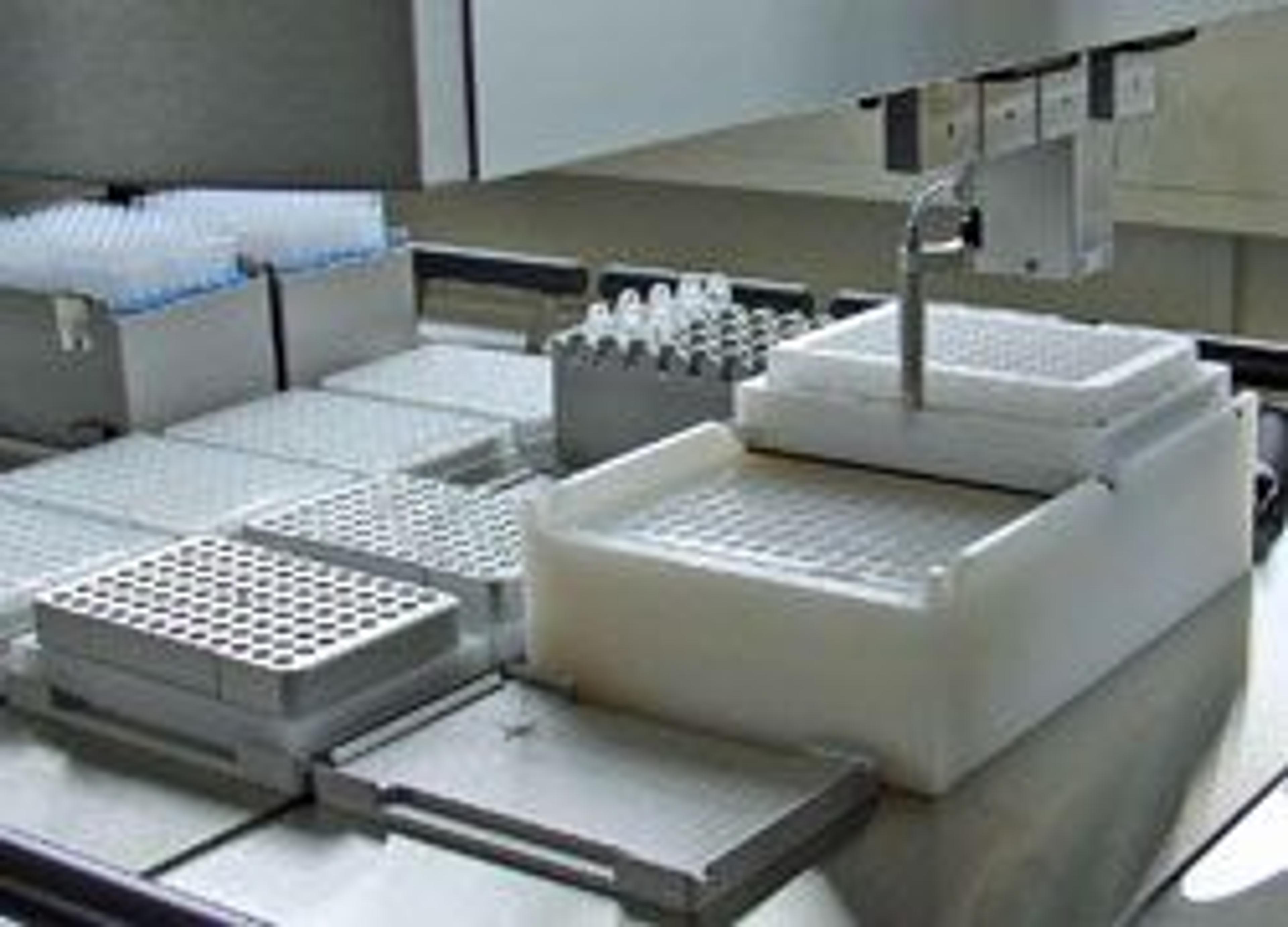 SPE - Solid Phase Extraction Workstation - Xiril AG - Separations