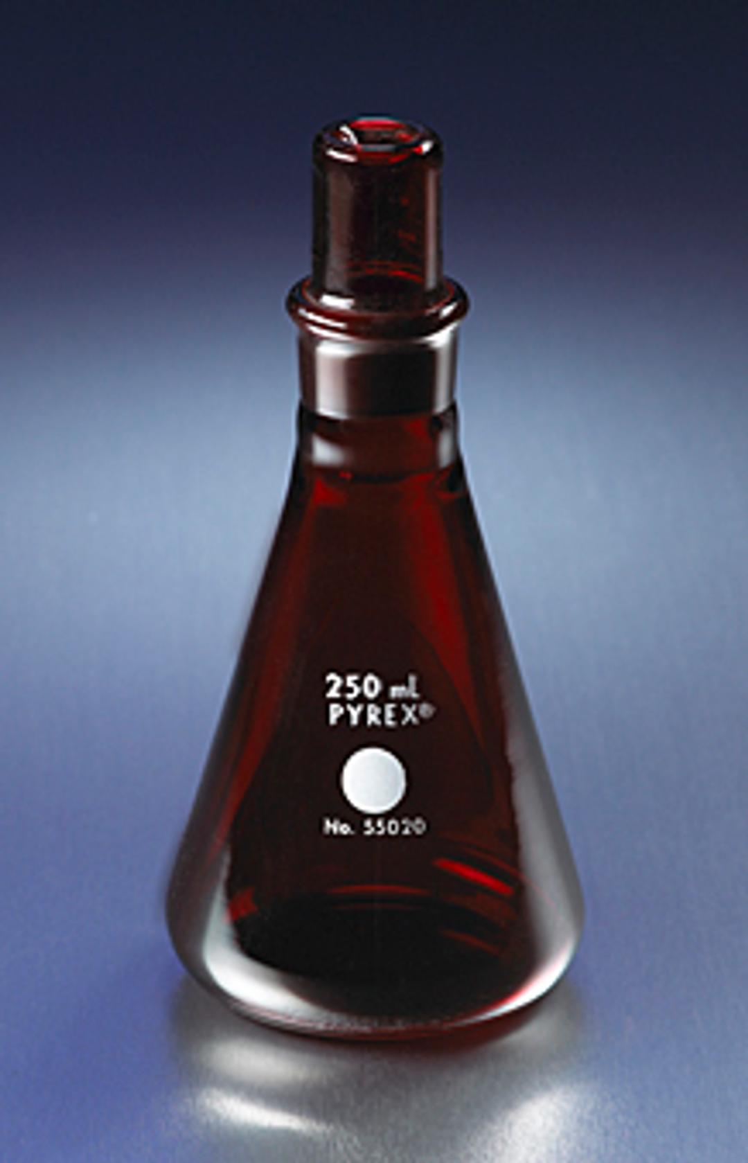 PYREX® 250 mL Low Actinic Narrow Mouth Erlenmeyer Flask with PYREX® Standard Taper Stopper - Corning Life Sciences - General Lab