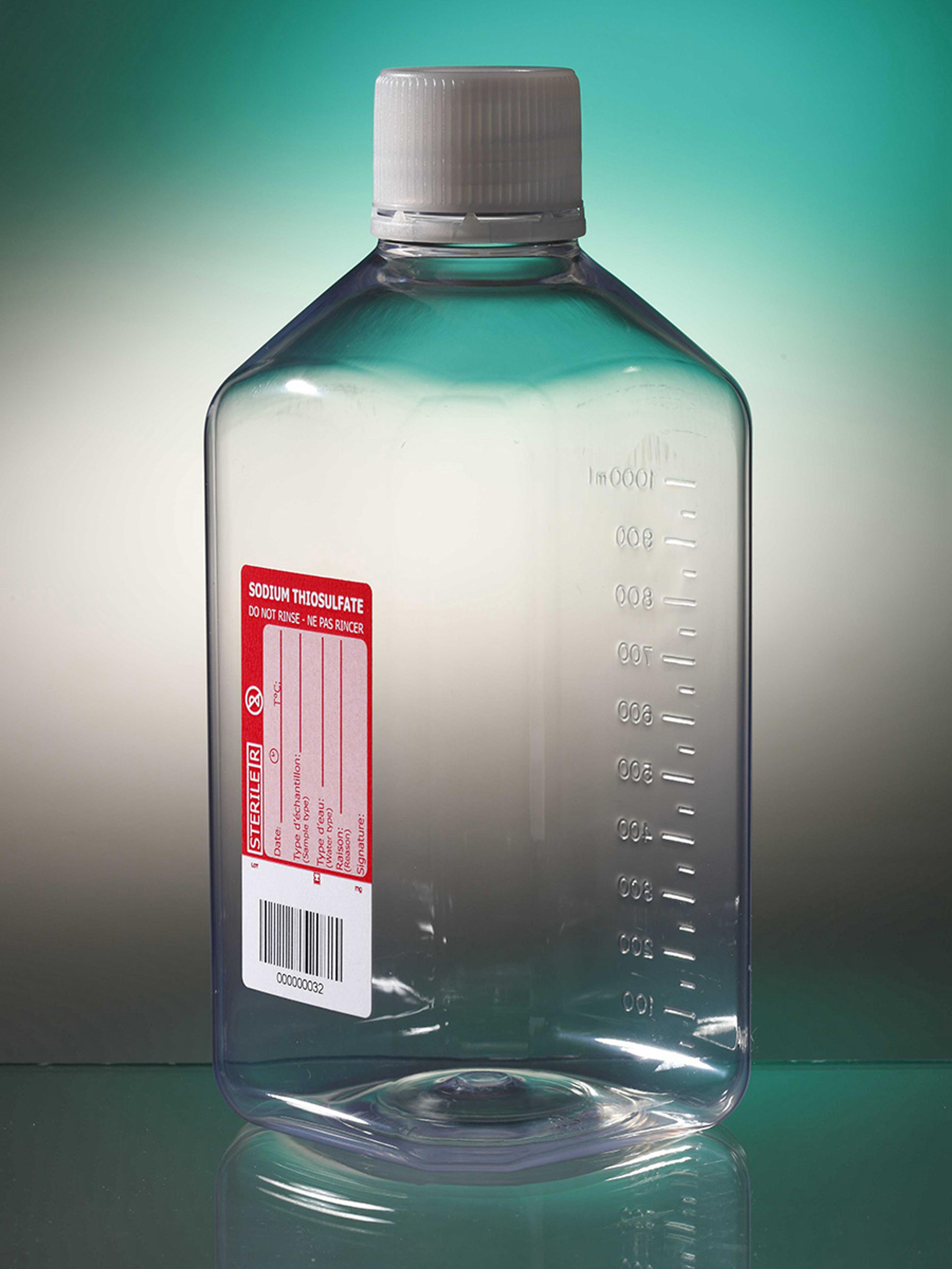 Corning® Gosselin™ Water Sampling Octagonal PET Bottle, 1 L, Graduated, 120 mg/L Sodium Thiosulfate, 31 mm Tamper-evident Cap, Sterile, 1/Bag, 45/Case - Corning Life Sciences