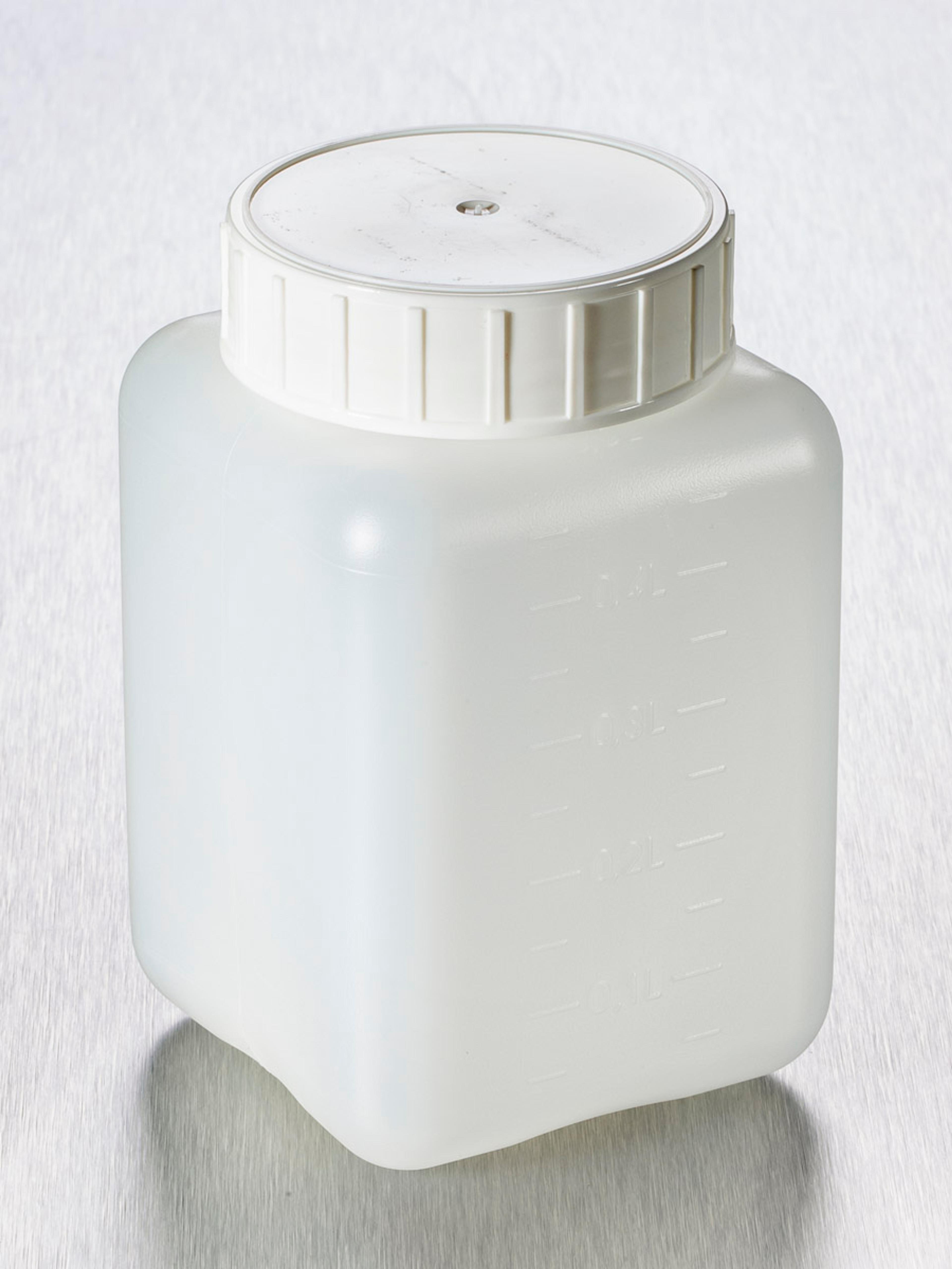 Corning® Gosselin™ Square HDPE Bottle, 500 mL, Graduated, 58 mm White Cap with Seal, Assembled, Sterile, 175/Case - Corning Life Sciences