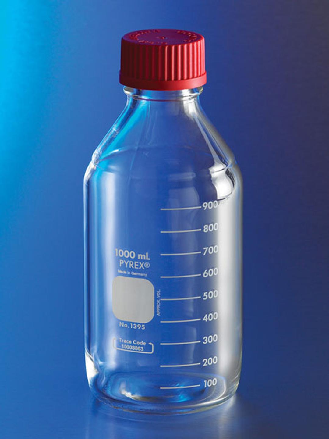 PYREX® 500 mL Round Media Storage Bottles, with GL45 PBT Plug Seal High Temperature Cap - Corning Life Sciences - General Lab