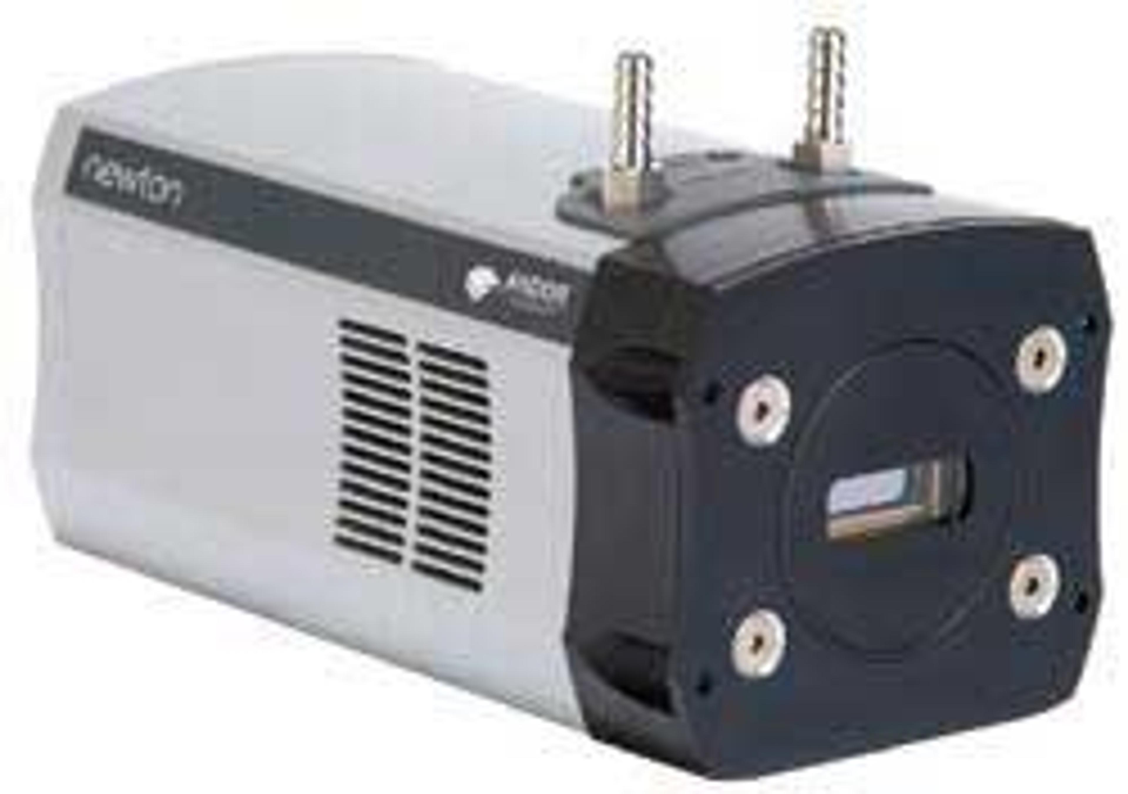 Newton EMCCD Detector - Oxford Instruments Andor - Life Sciences