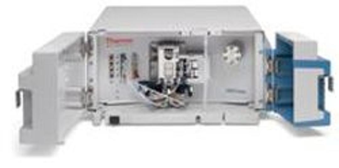 Thermo Scientific Accela 1250 Pump - Thermo Fisher Scientific - Separations