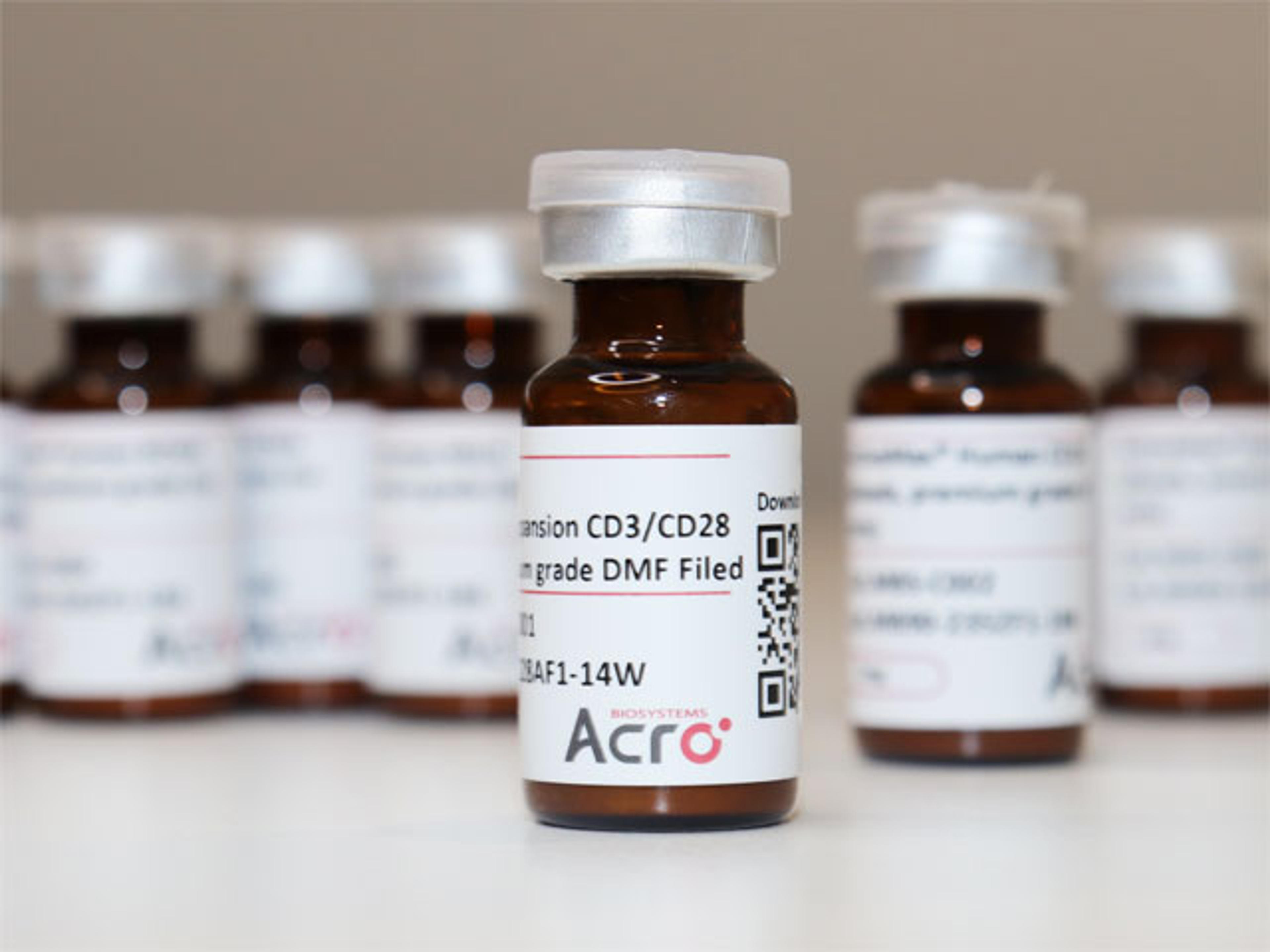 GMP ActiveMax® Human T cell Activation/Expansion CD3/CD28 Beads - ACROBiosystems - Drug discovery > Drug Manufacturing