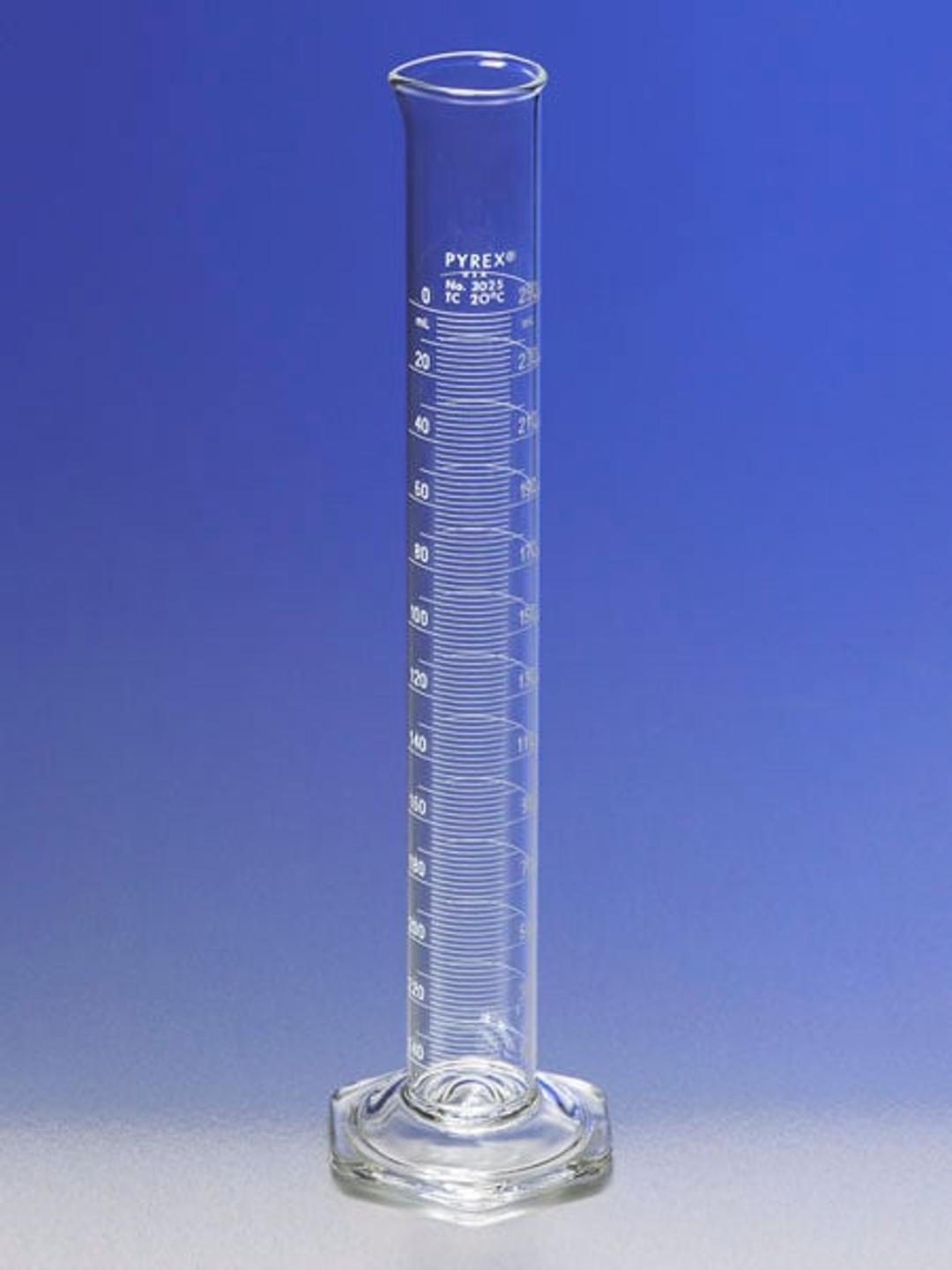 PYREX® Double Metric Scale, 500 mL Class A Graduated Cylinder, TD - Corning Life Sciences - General Lab