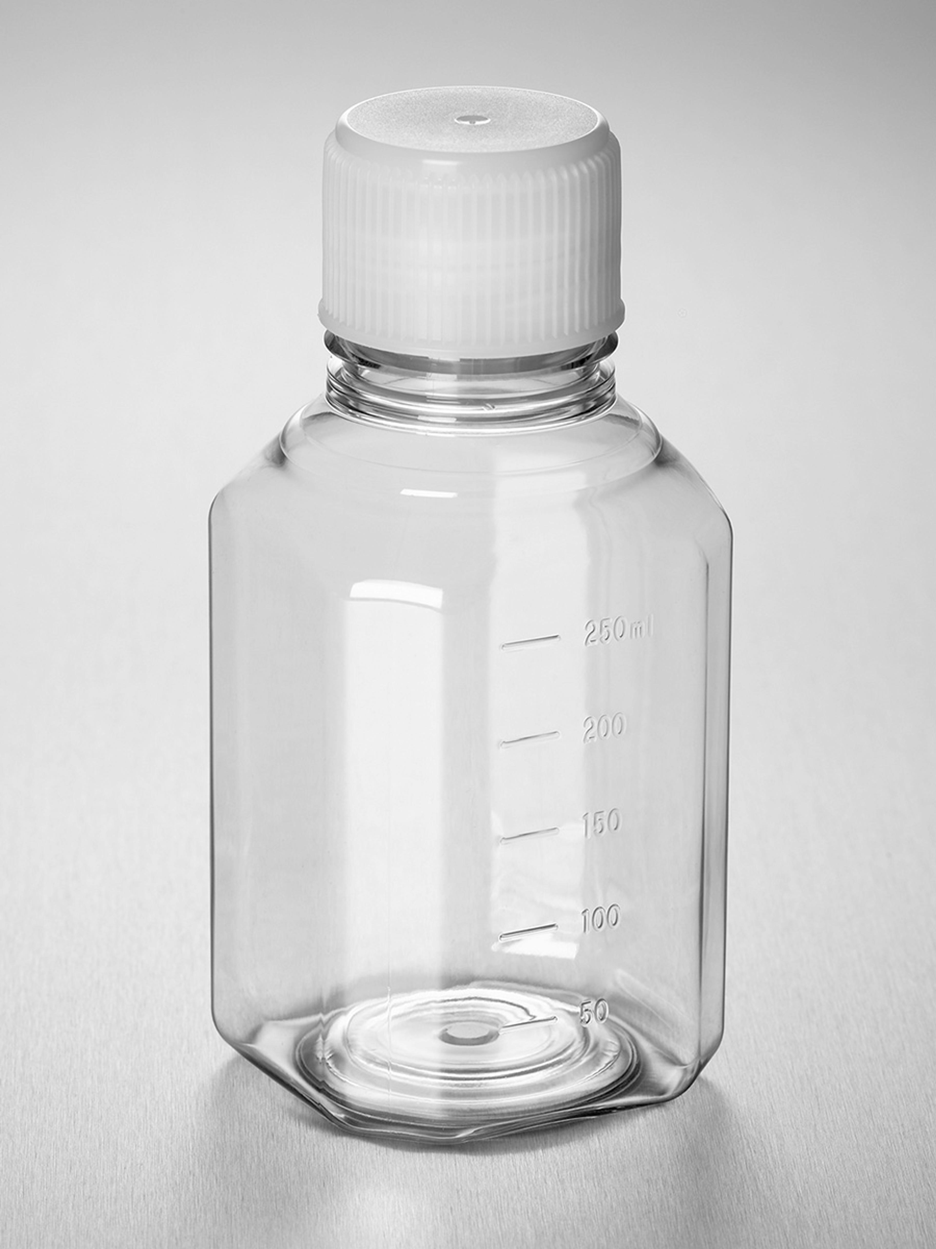 Corning® PET Bottle, 250 mL, Graduated, 31 mm Screw Cap validated against IATA, Sterile, Triple-bagged, Pre-assembled, 24/Tray, 72/Case - Corning Life Sciences