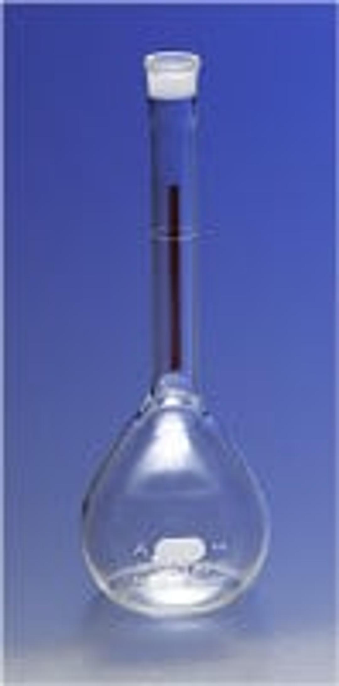 PYREX® 200 mL Class A Lifetime Red Volumetric Flask with Glass Standard Taper Stopper - Corning Life Sciences - General Lab