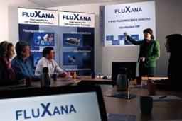 Customer Specific Services - FluXana - Spectroscopy