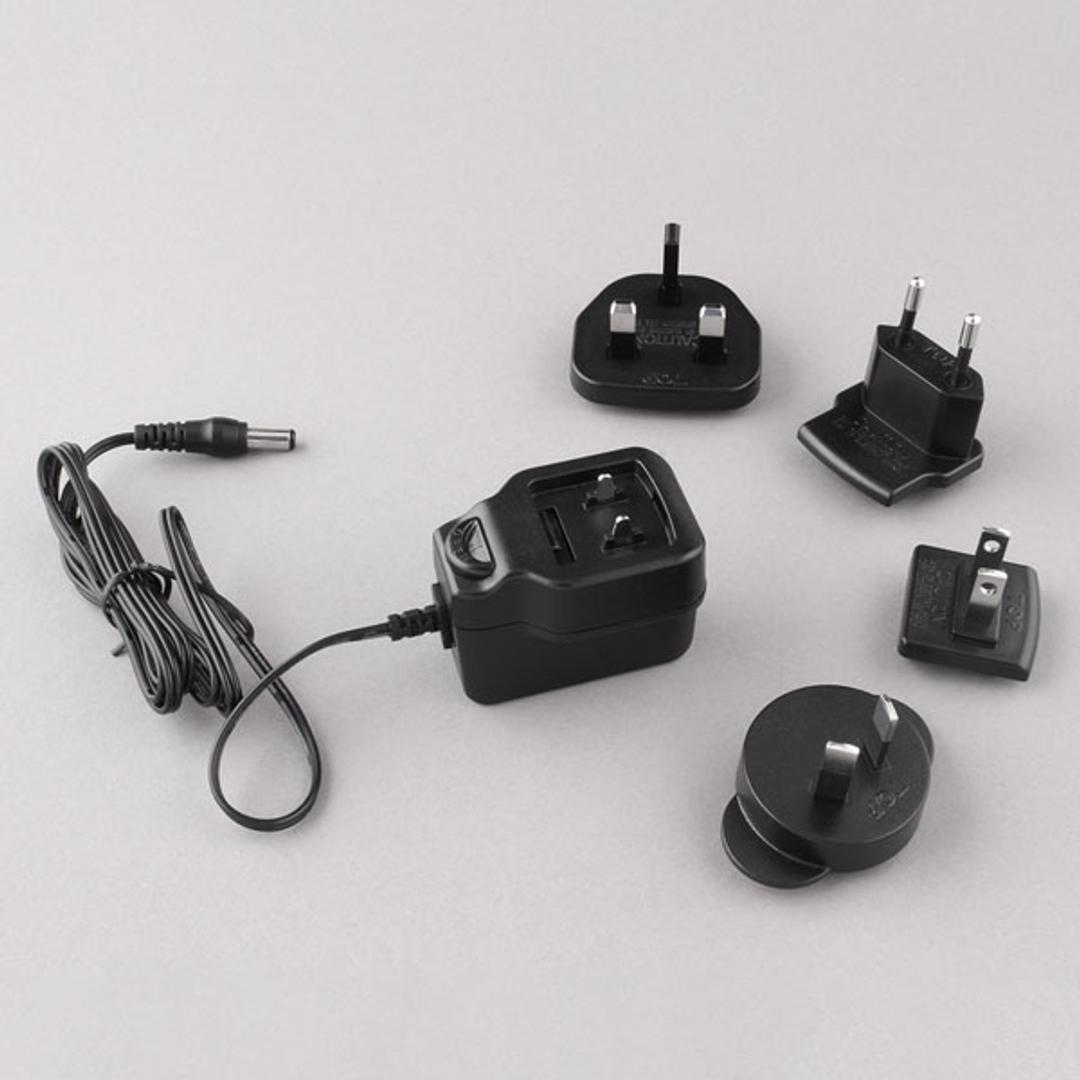 Falcon® Pipet Controller Universal Power Supply - Corning Life Sciences - General Lab