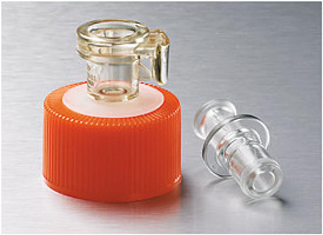 Corning® 33 mm Polyethylene Filling Cap with a Female MPC Polycarbonate with a 3/8 (9.5 mm) ID Coupling and a Male MPC Polycarbonate End Cap - Corning Life Sciences - Life Sciences