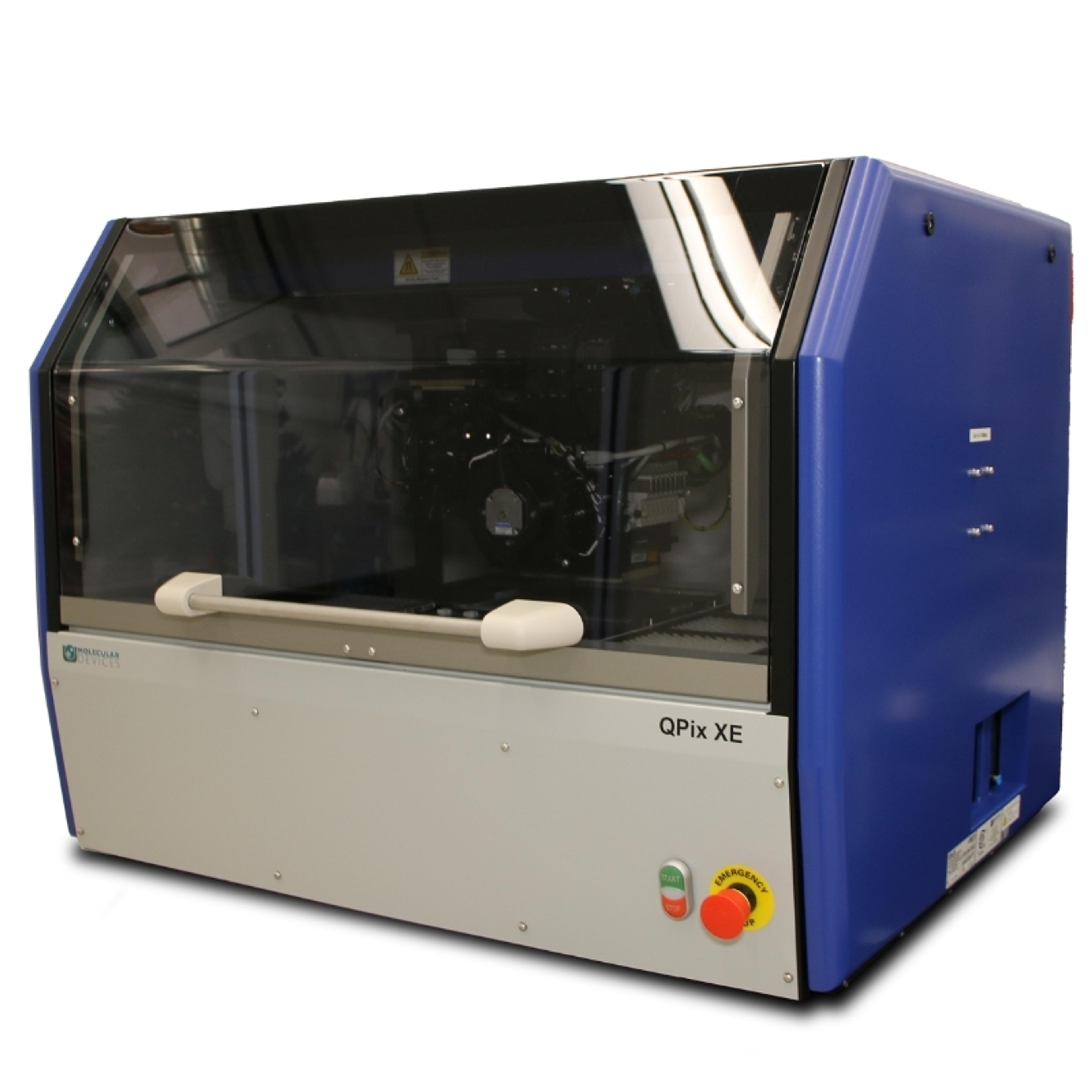 QPix XE Microbial Colony Picker - Molecular Devices® - Life Sciences