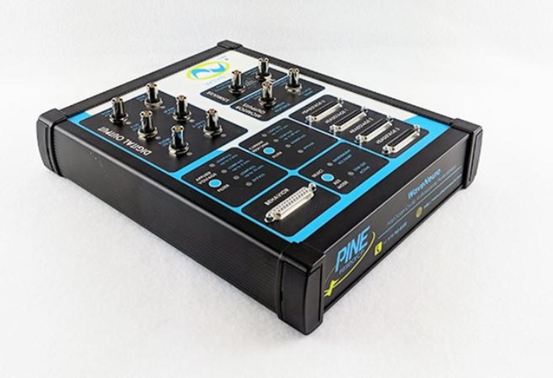 WaveNeuro Fast-Scan CV Potentiostat - Pine Research - Separations