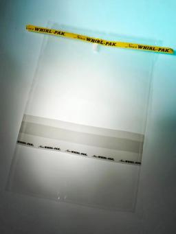 Corning® Gosselin™ Metal Closure Bag, 1650 mL, with Writing Area, PE, 250/Box, 1000/Case - Corning Life Sciences