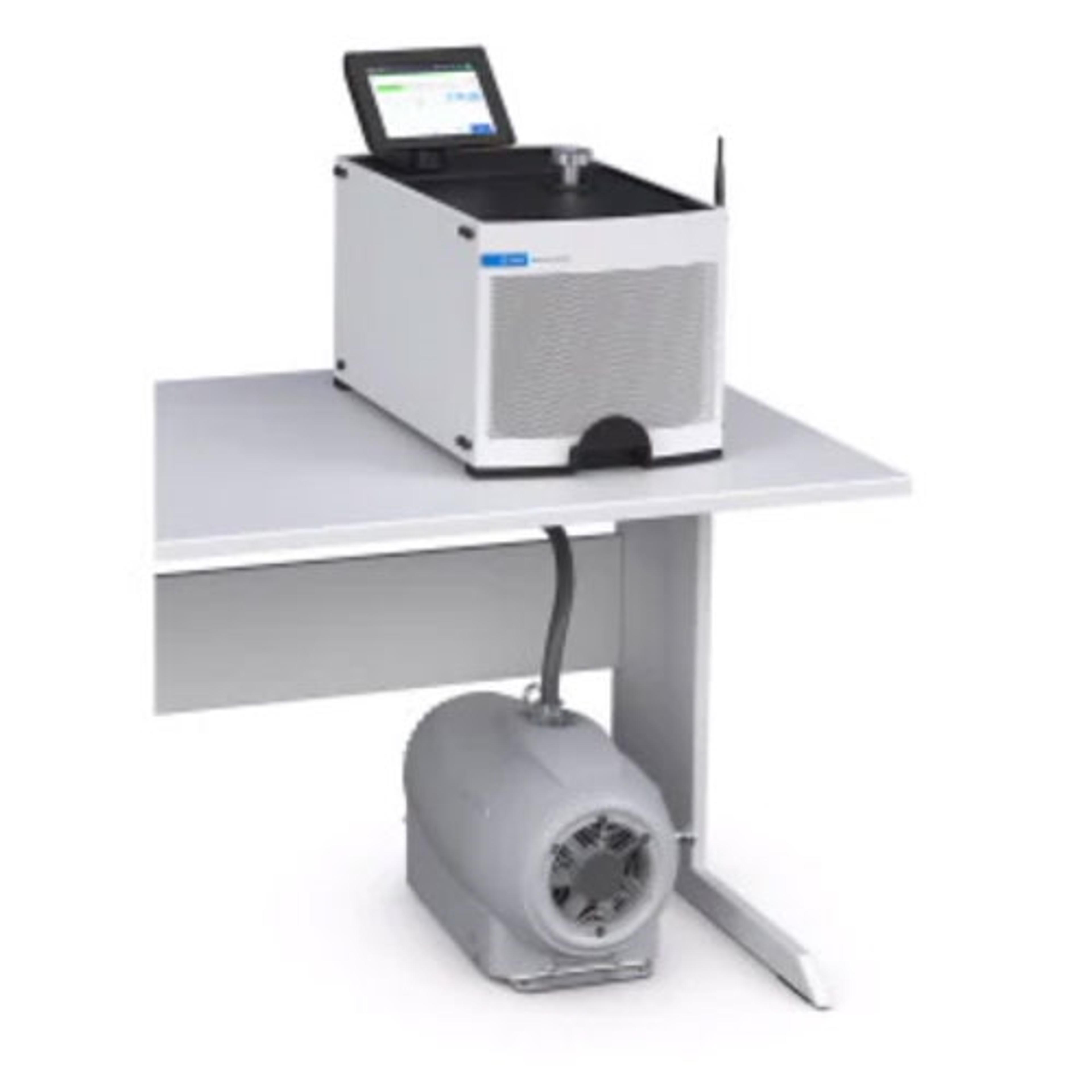 HLD BD30 Bench Dry Helium Leak Detector - Agilent Technologies - General Lab