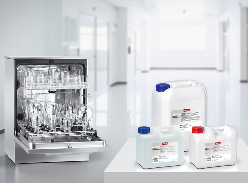 Reprocessing laboratory glassware with ProCare Lab