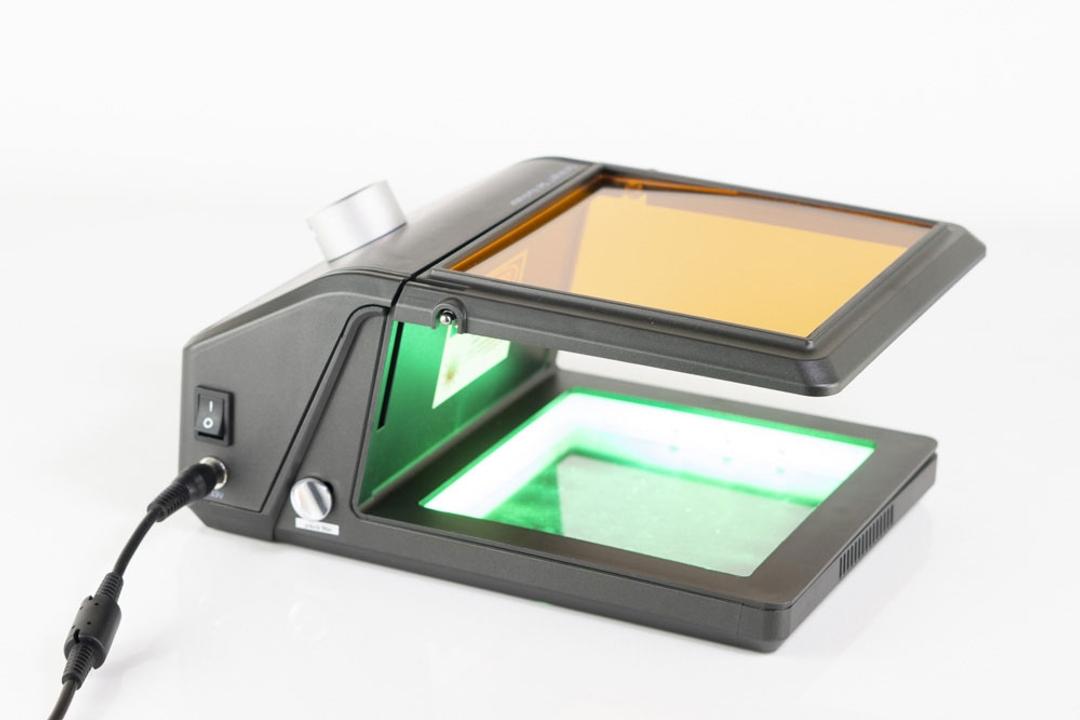 Gel-Bright™ Laser Diode Gel Illuminator - Biotium - Life Sciences