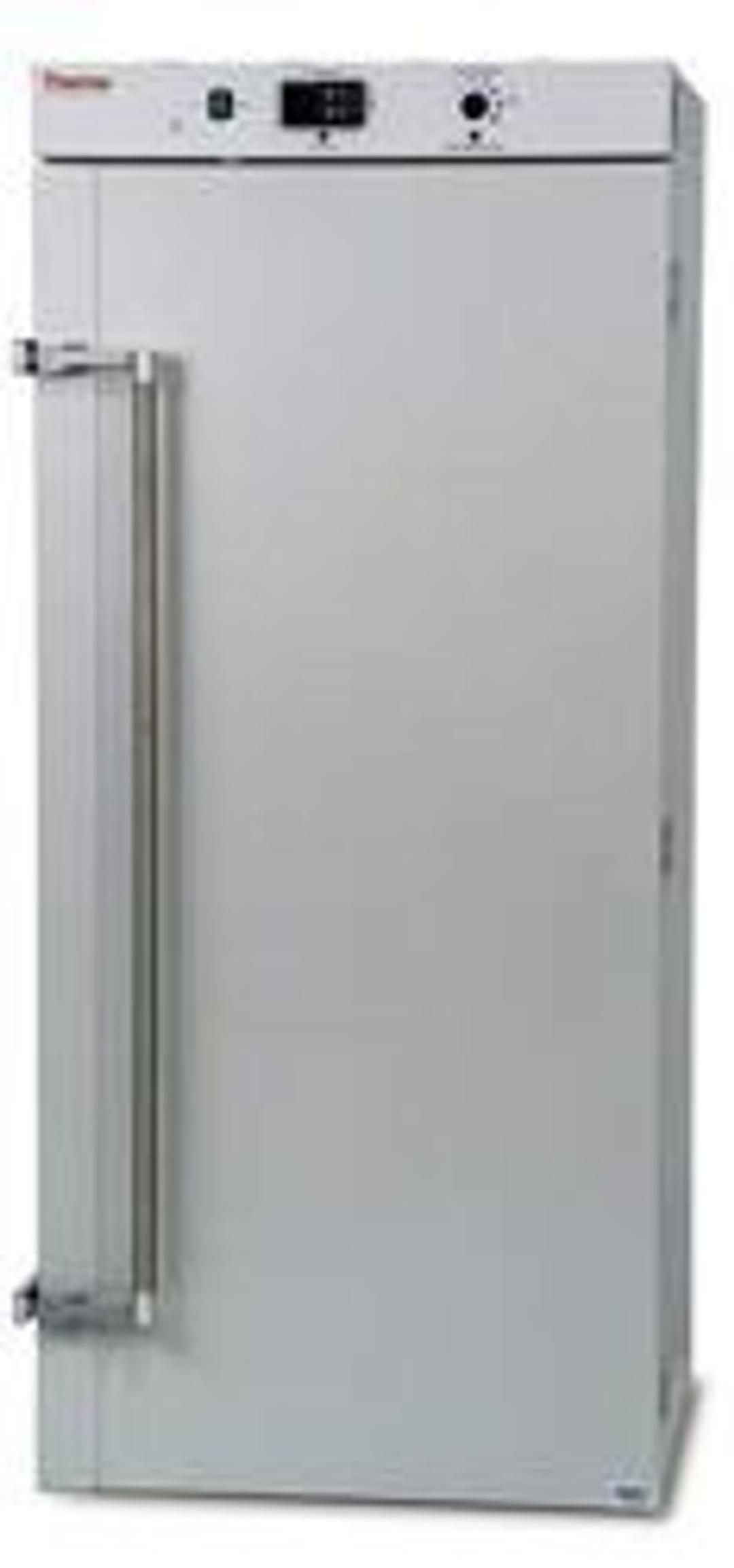 Thermo Scientific™ Peltier Cooled Incubators - Thermo Fisher Scientific - General Lab