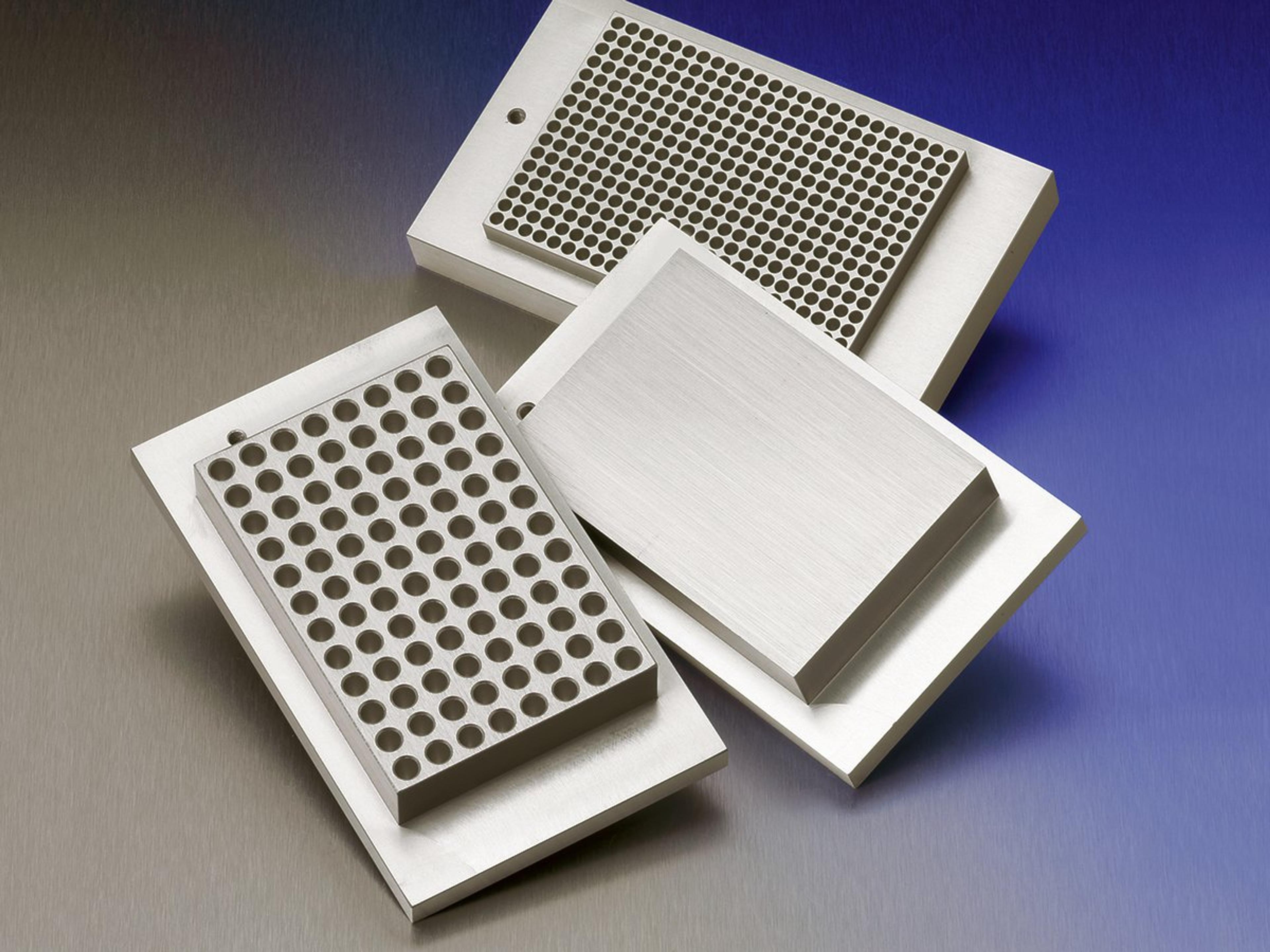 Corning® LSE™ Dual Block Only, 96-well PCR Microplate, Skirted or Nonskirted - Corning Life Sciences - General Lab