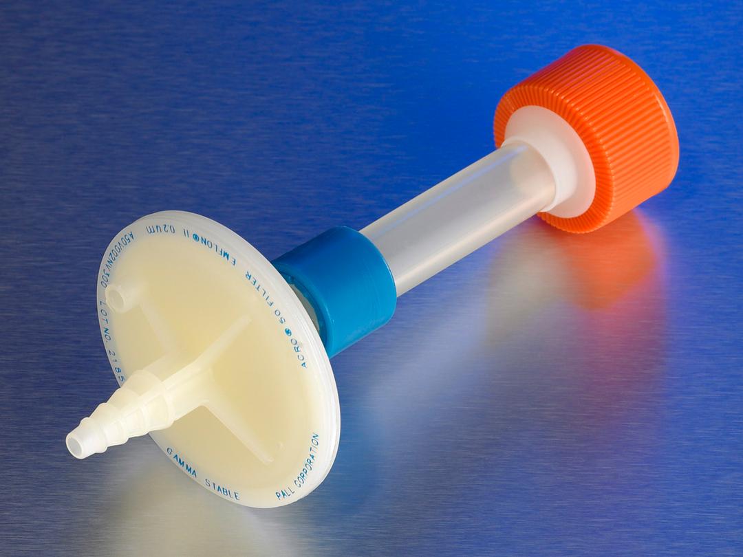 Corning® 33 mm Vented Polyethylene Filling Cap with 3/8 (9.5 mm) ID Tubing and 50 mm Filter with 0.2 µm Pore Hydrophobic Membrane - Corning Life Sciences - Life Sciences